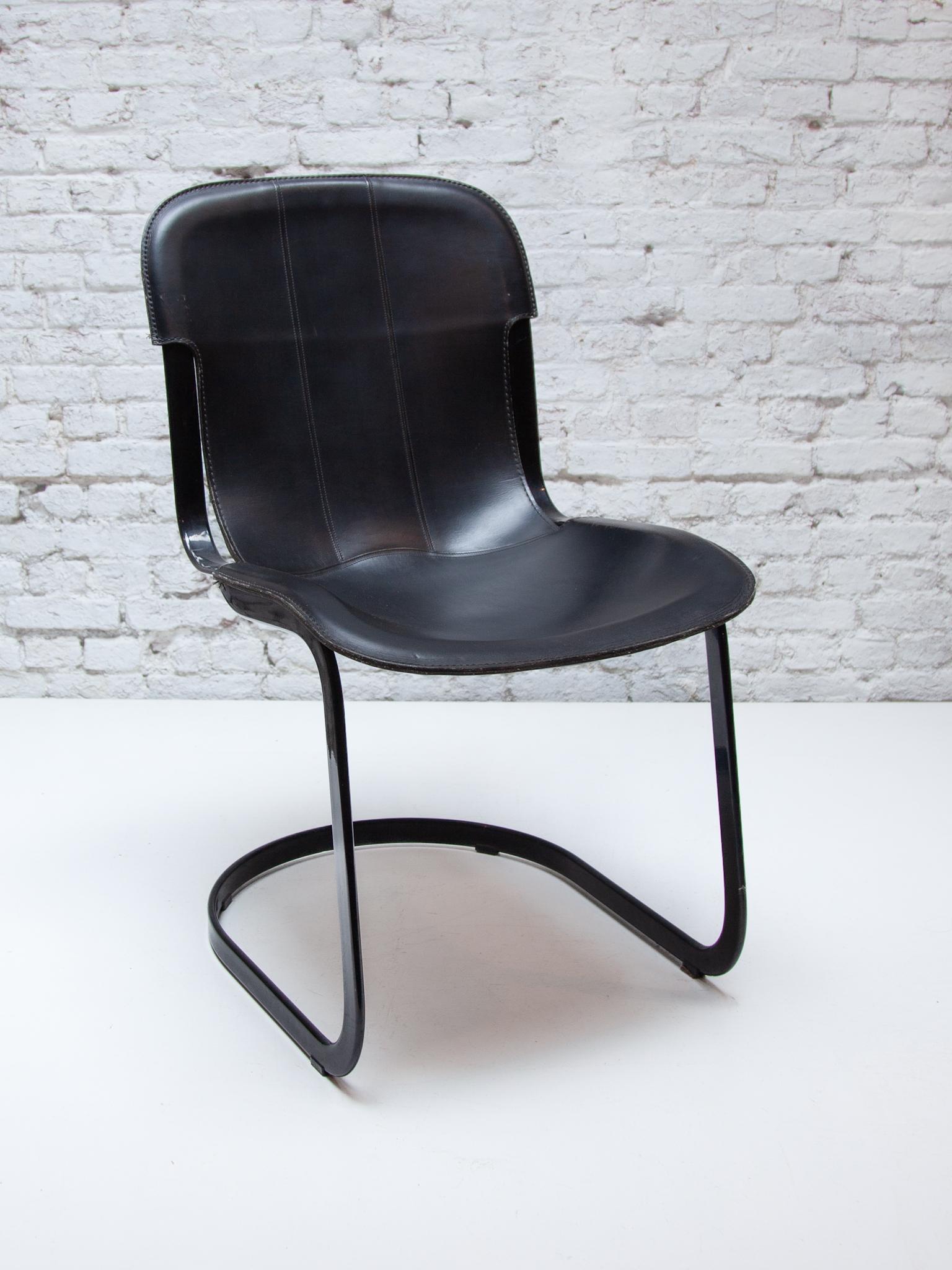 Late 20th Century Set of Four Chairs Black Leather and Metal by Designer Willy Rizzo for Cidue For Sale