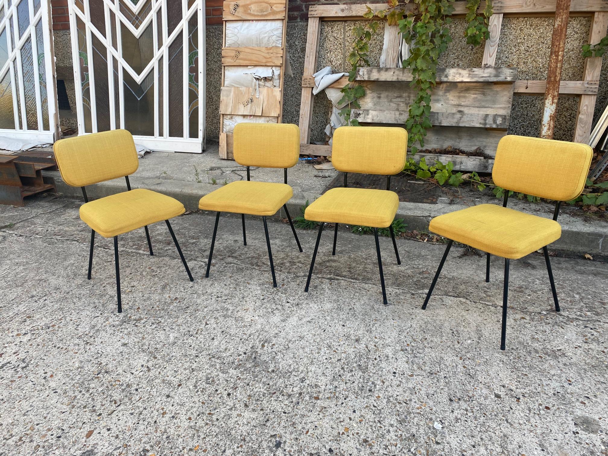 Set of four chairs by André Simard for Airborne, France, 1960s
Ready to be reupholstered.