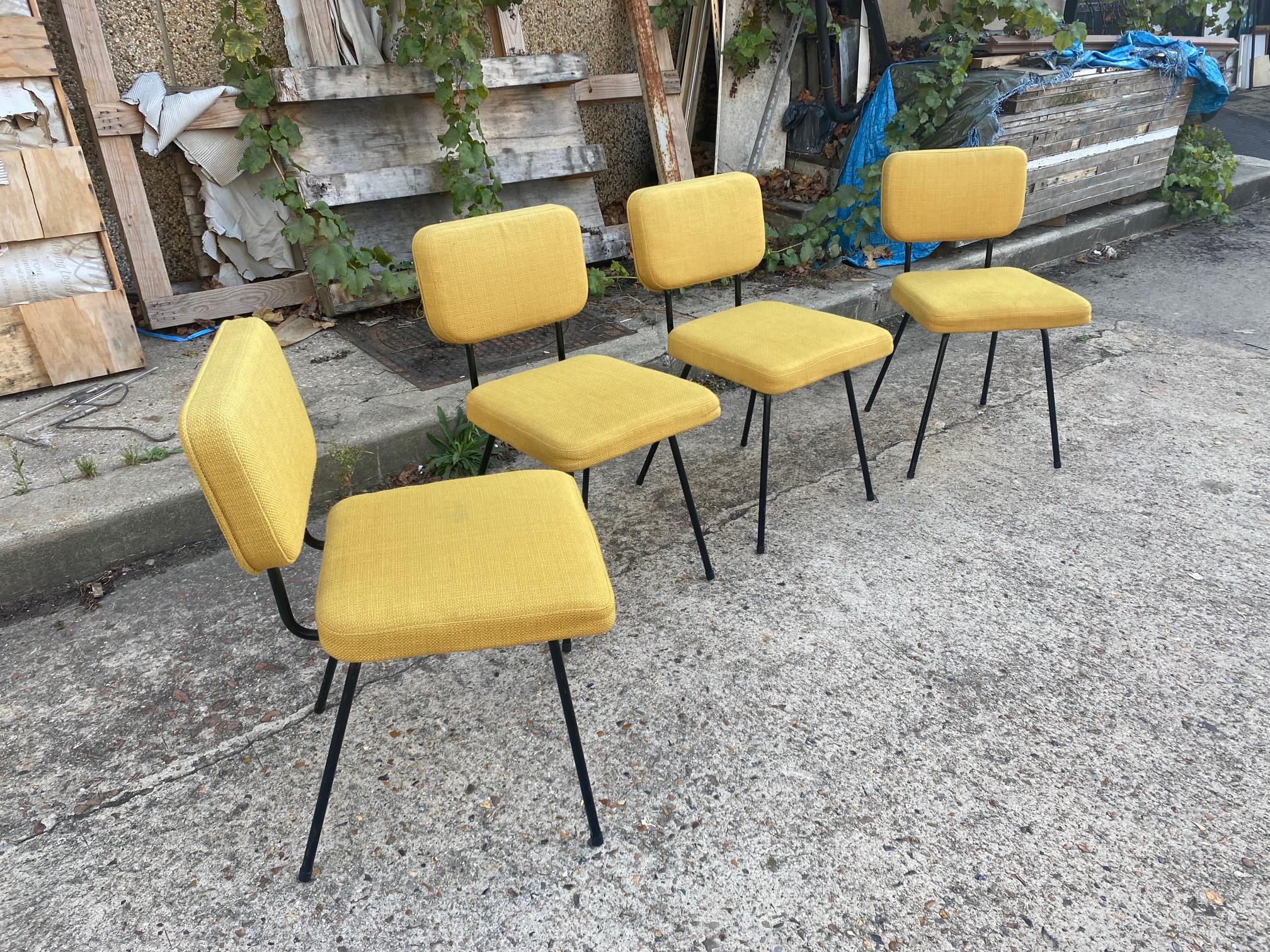 Set of Four Chairs by André Simard for Airborne, France, 1960s In Good Condition In Paris, FR