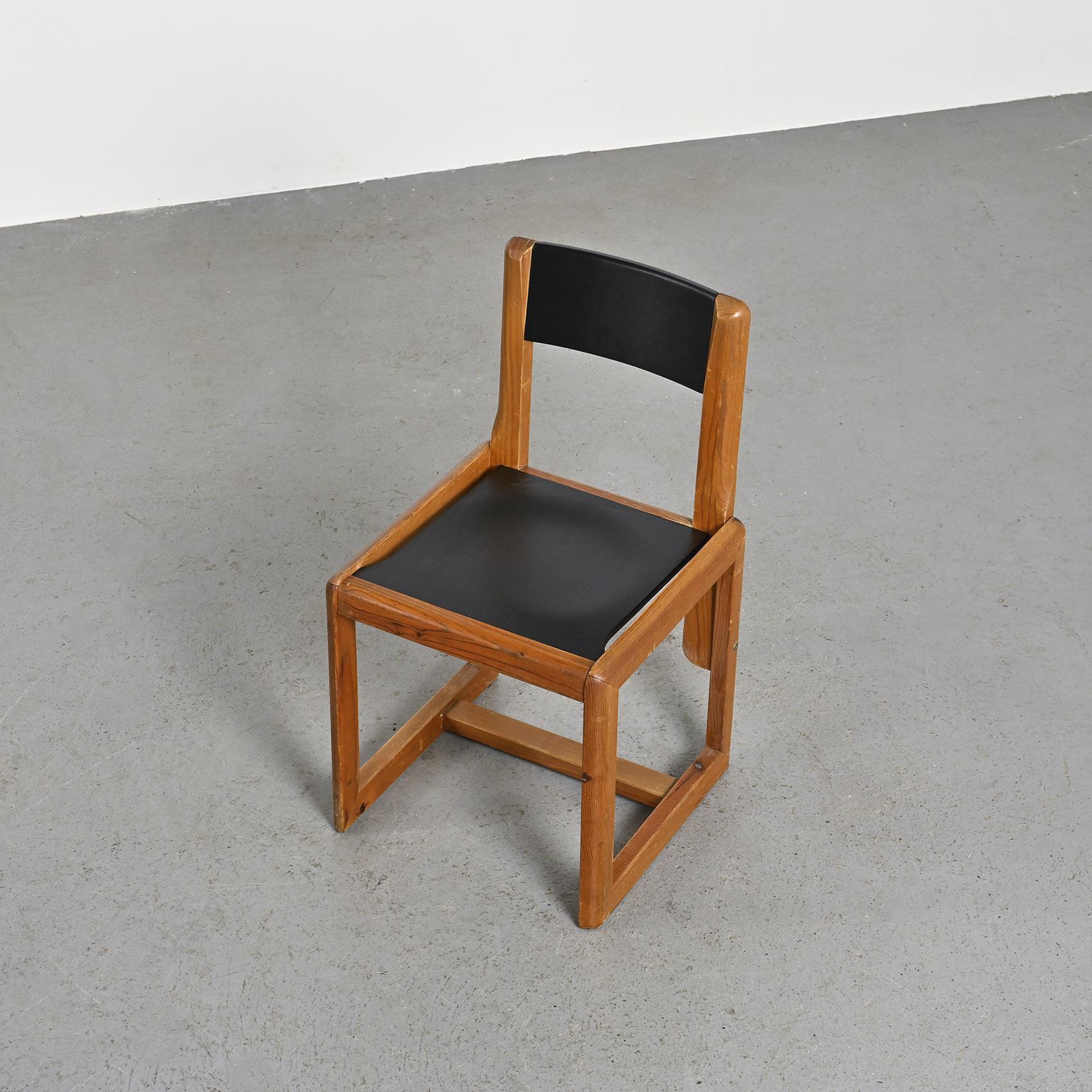 Set of Four Chairs by André Sornay, France 1960s For Sale 2
