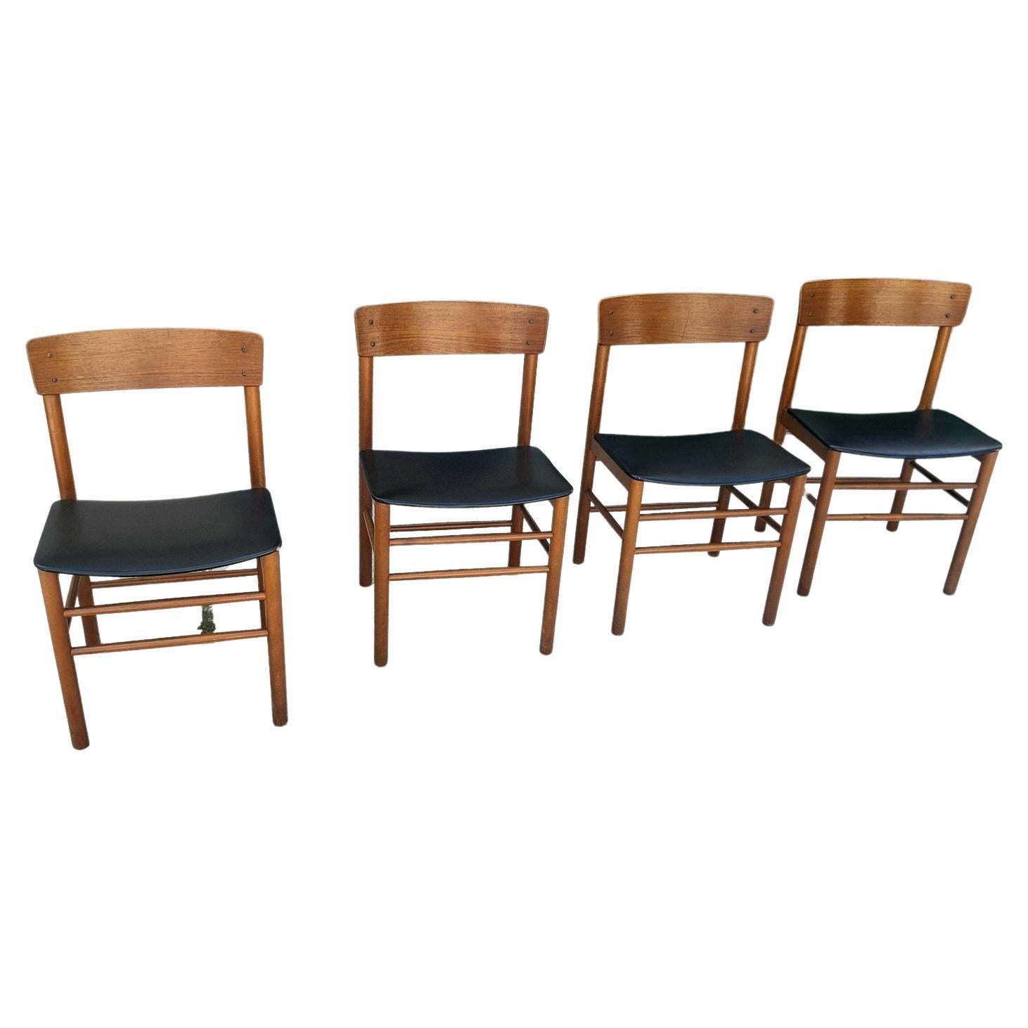 Ensemble de quatre chaises par Farstrup Modèle 250 en vente