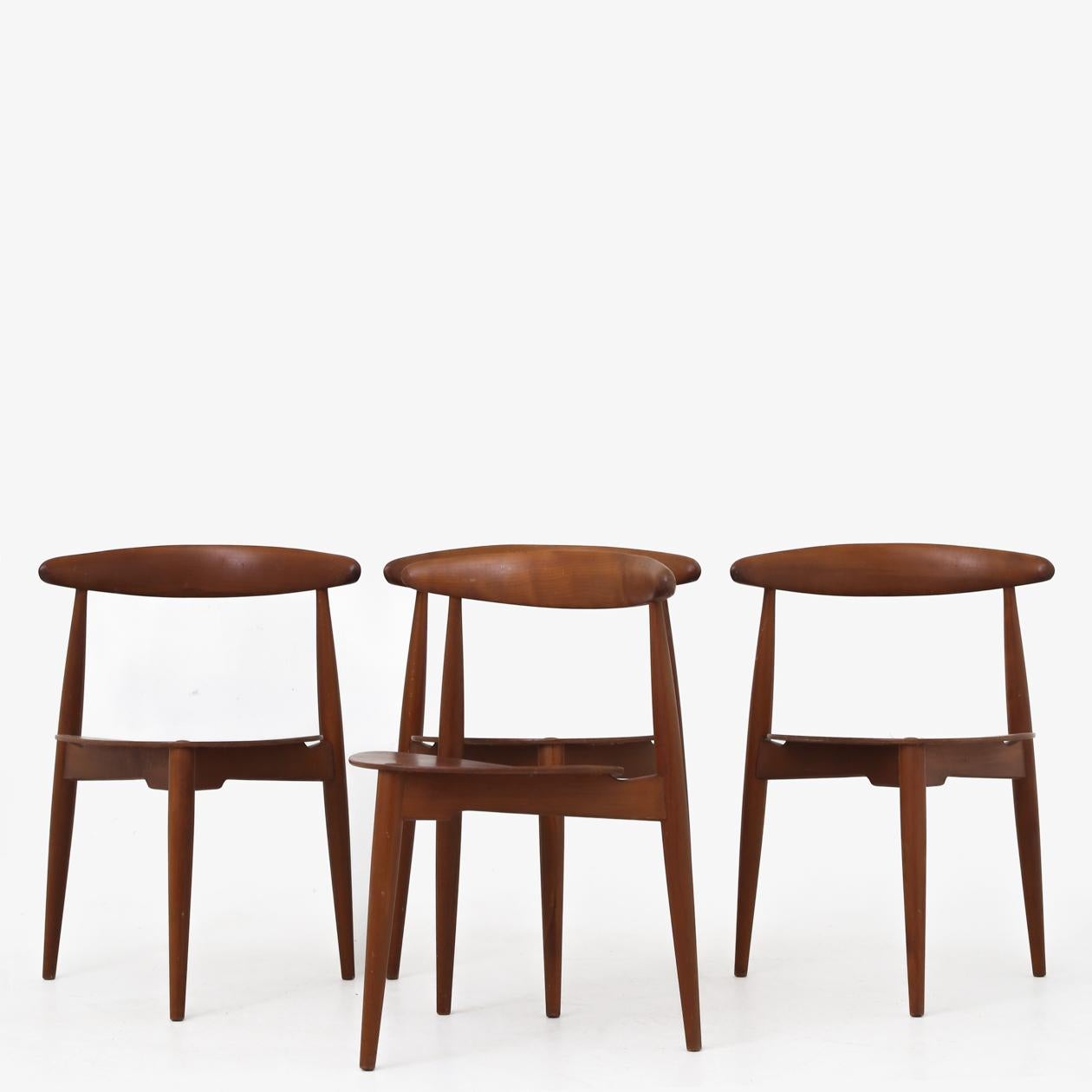 Beech Set of four chairs by Hans J. Wegner
