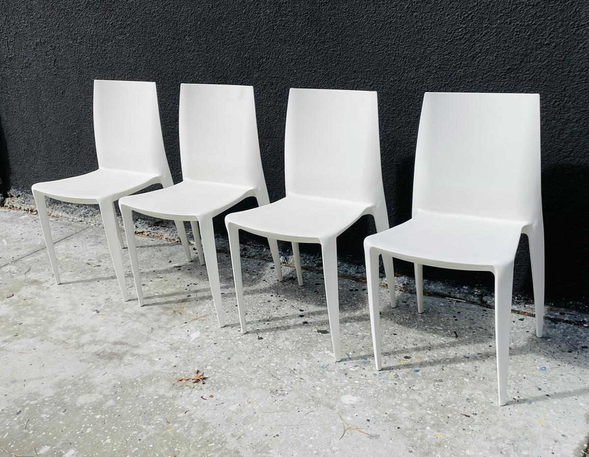 Moderne Ensemble de 4 chaises par Mario Bellini pour Heller en vente