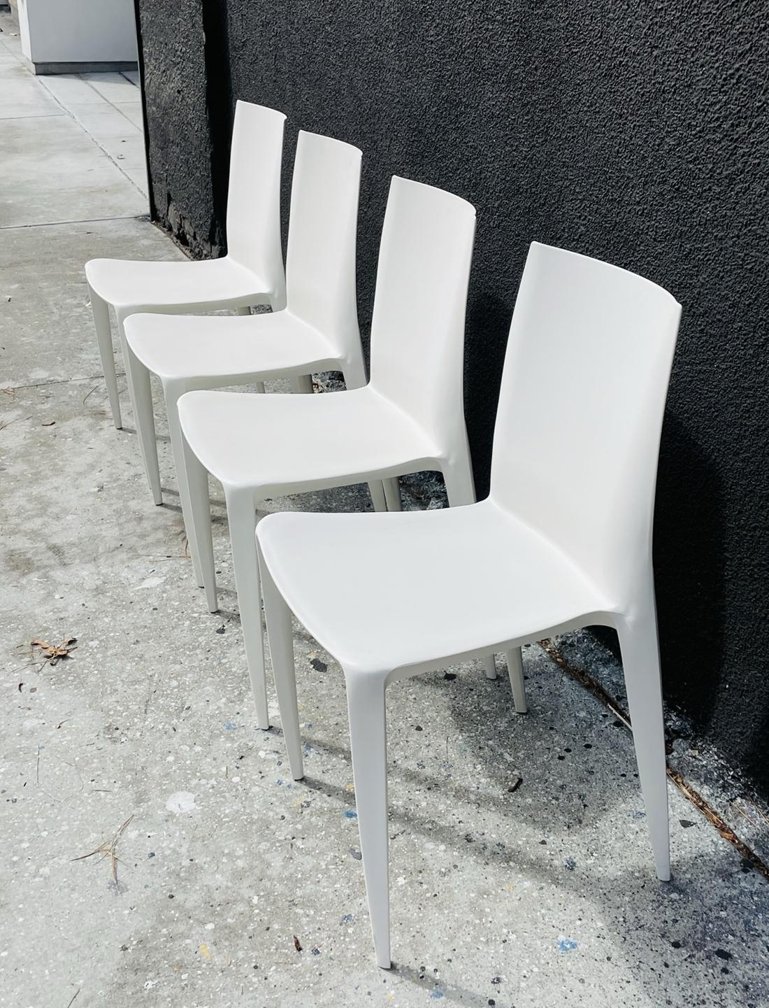 Modern Set of 4 Chairs by Mario Bellini for Heller For Sale