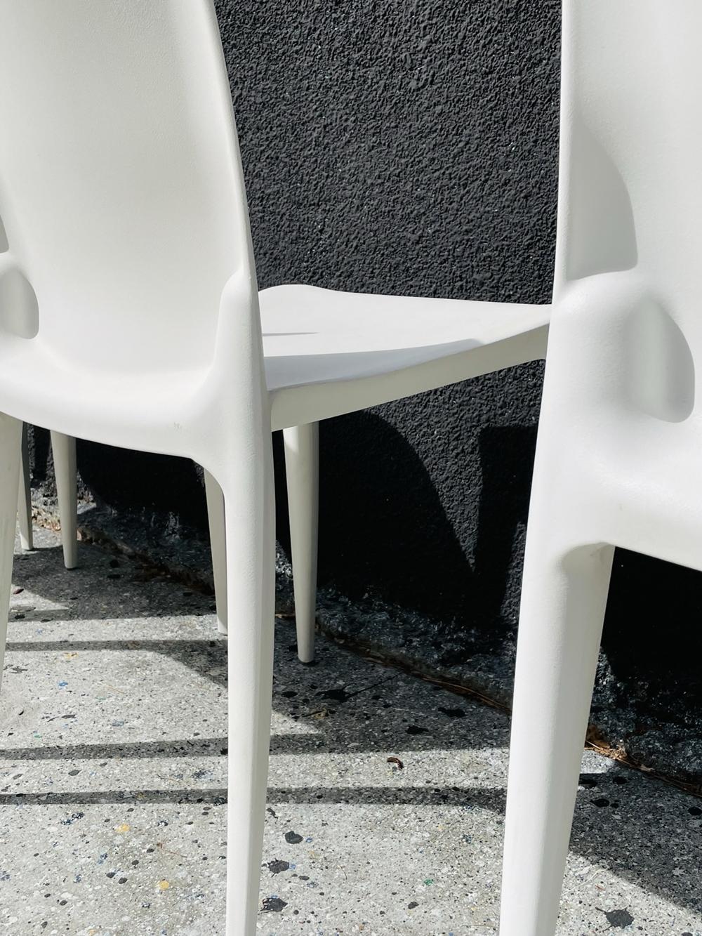 Acrylique Ensemble de 4 chaises par Mario Bellini pour Heller en vente