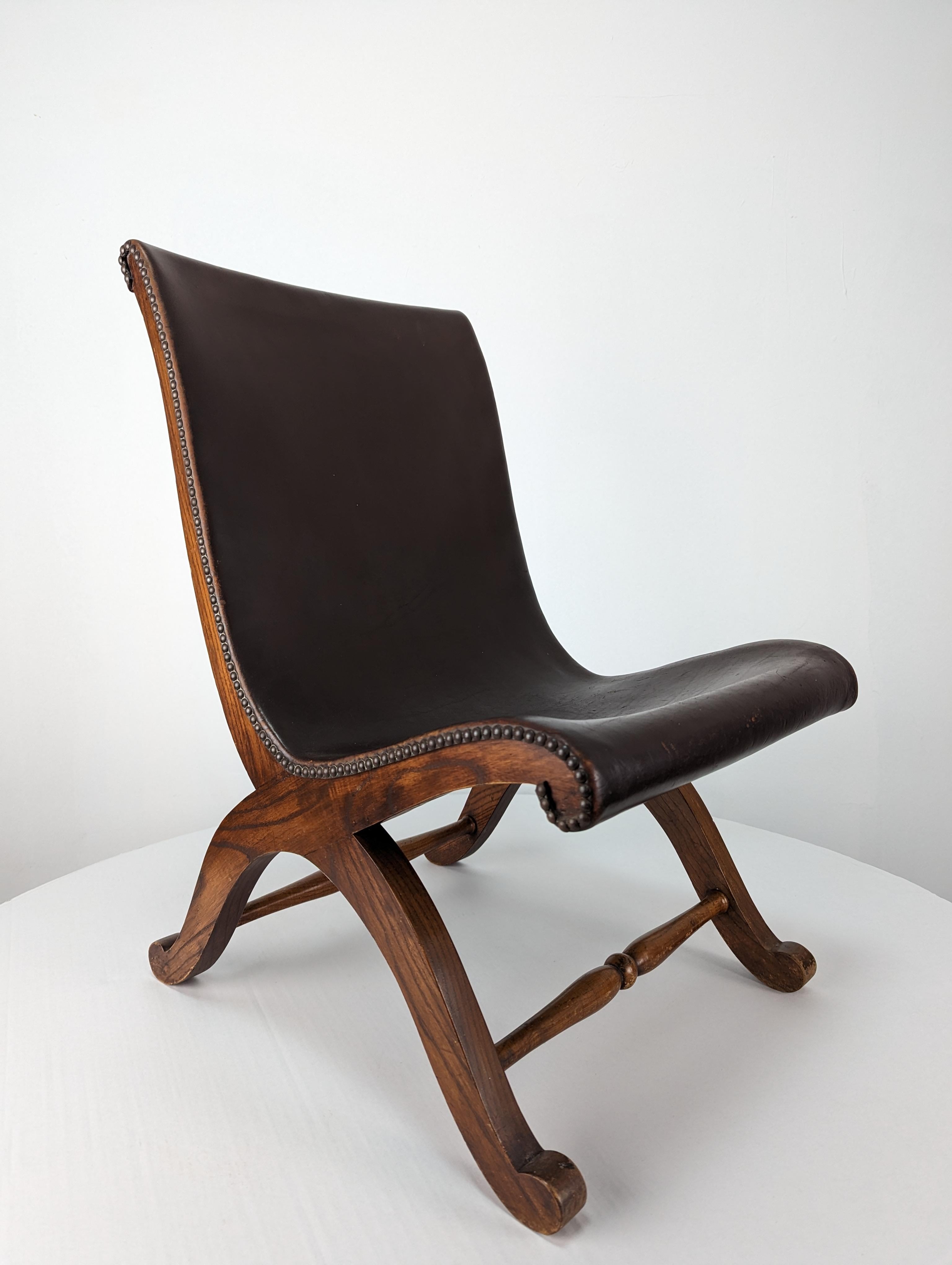 20ième siècle Ensemble de quatre chaises de Pierre Lottier pour Alamazan, années 1950 en vente
