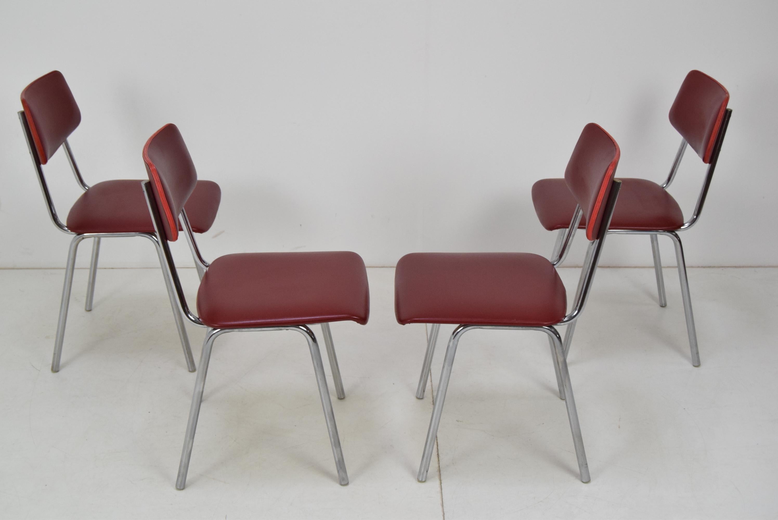 Mid-Century Modern Set of Four Chairs, Czechoslovakia, 1970s For Sale