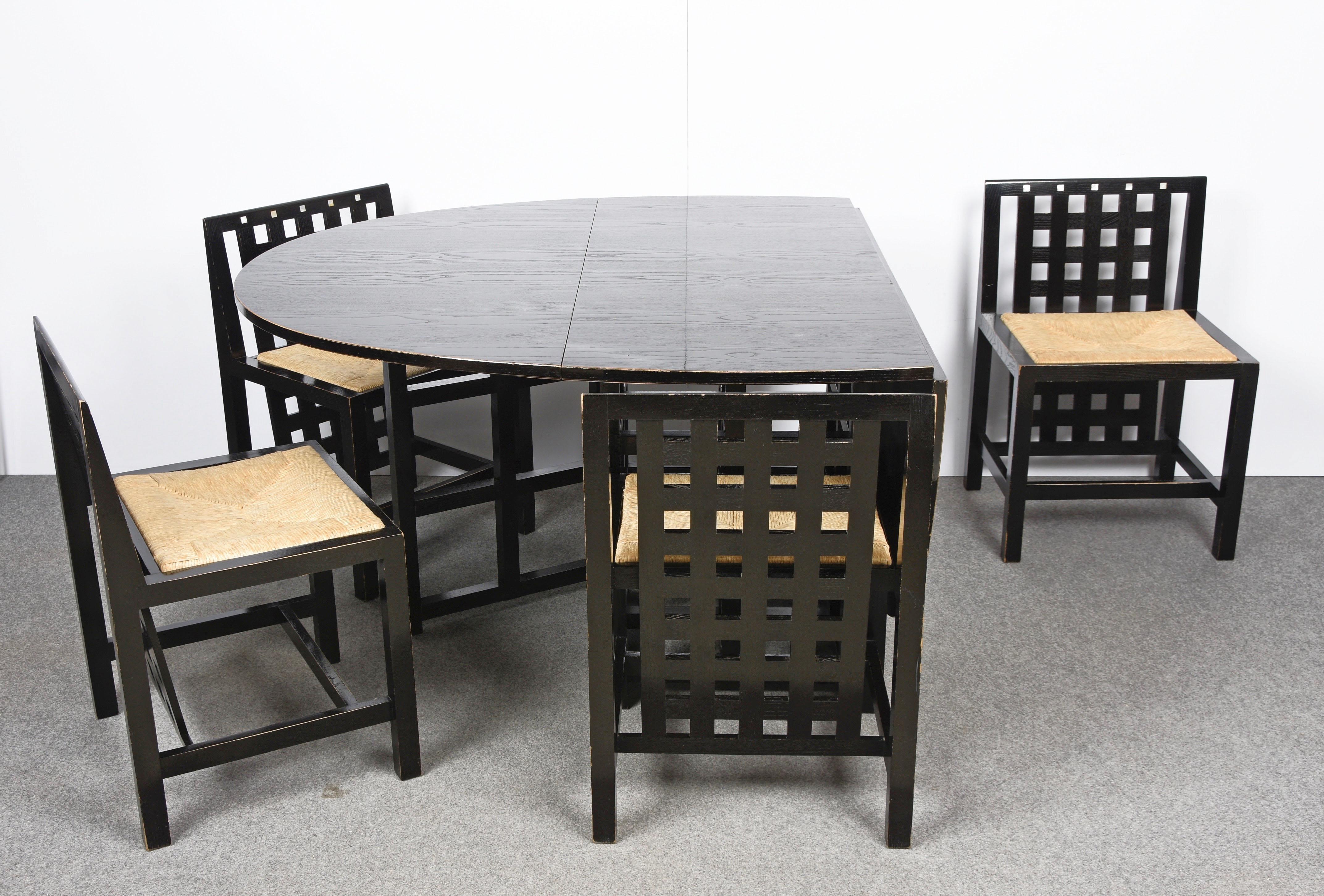 Ebonized Set of Four Chairs Ds3 Charles Rennie Mackintosh Original Design Made in Italy