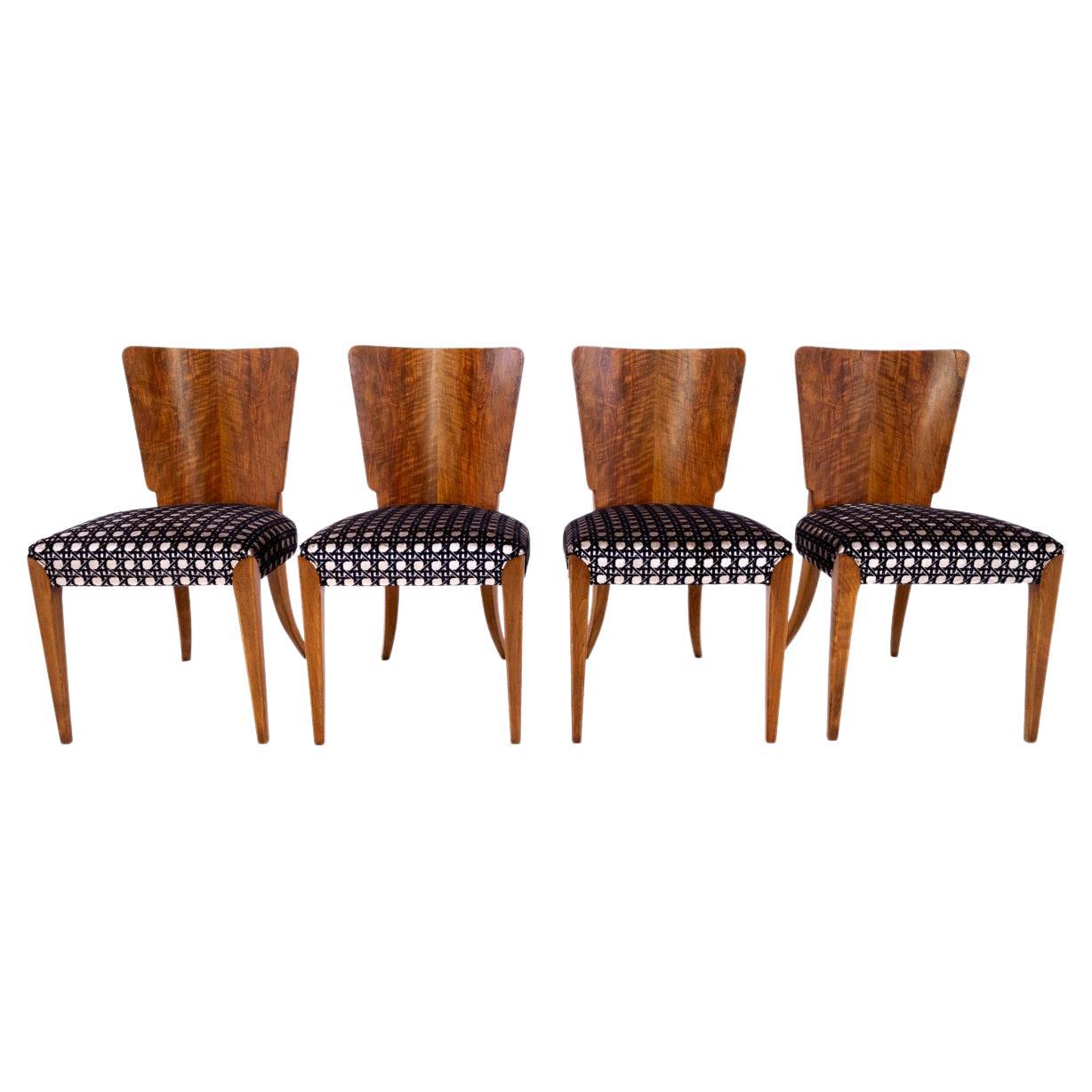 Conjunto de cuatro sillas de los años 30, Checoslovaquia, diseñadas por J. Halabala. Después de