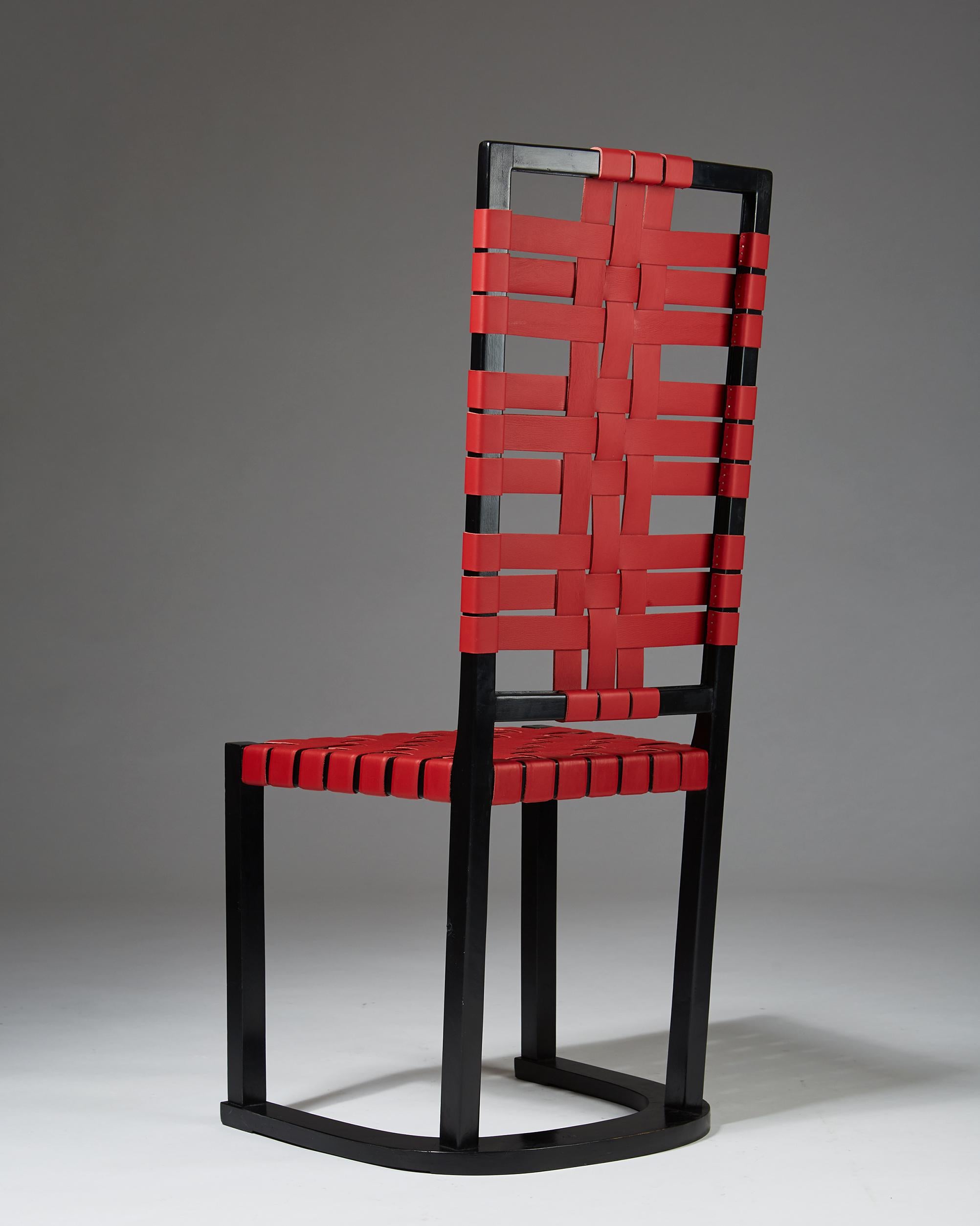 Cuir Ensemble de quatre chaises 'Futurum' par Axel Einar Hjorth pour NK, Suède, 1928 en vente