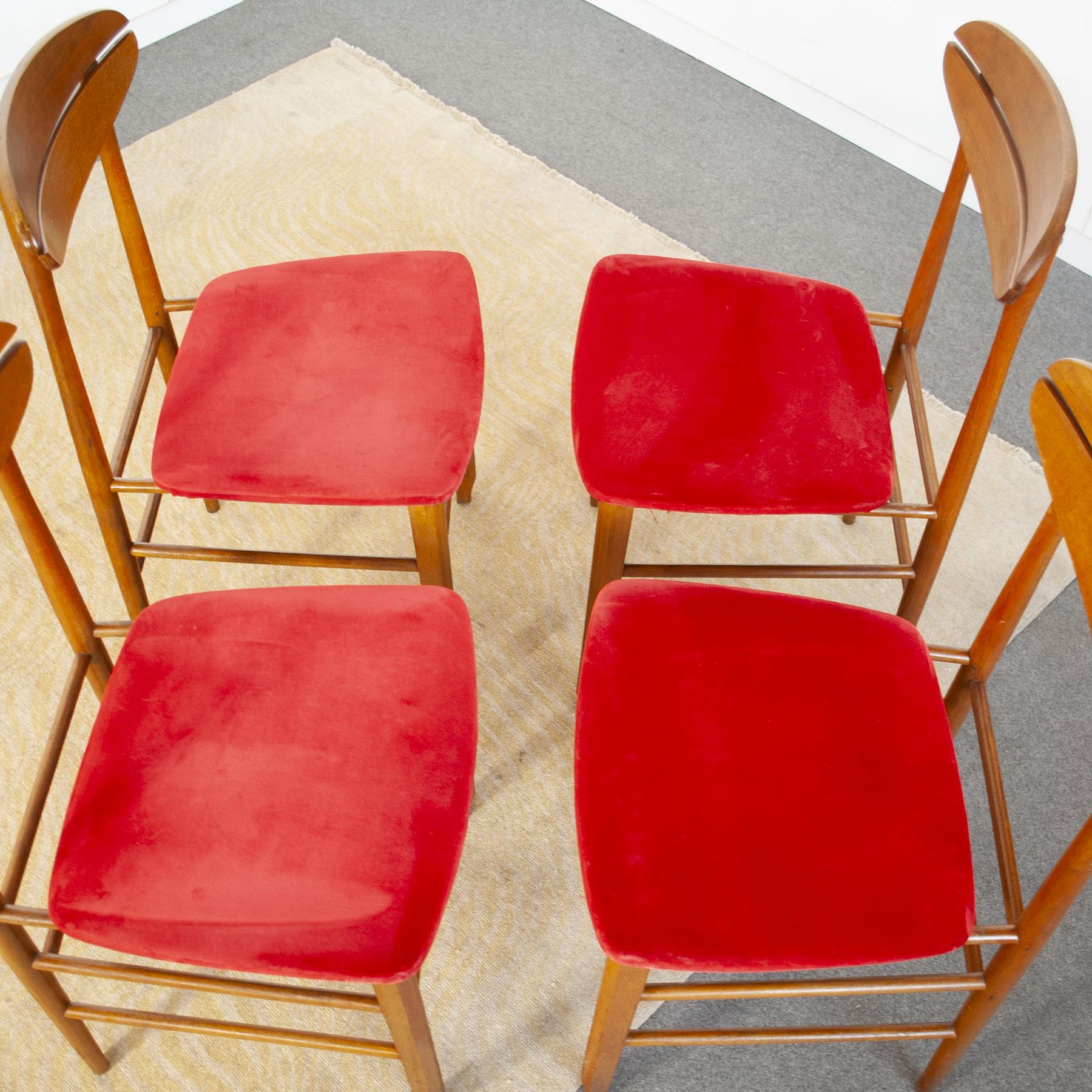 Set of Four Chairs Italian Production For Sale 1