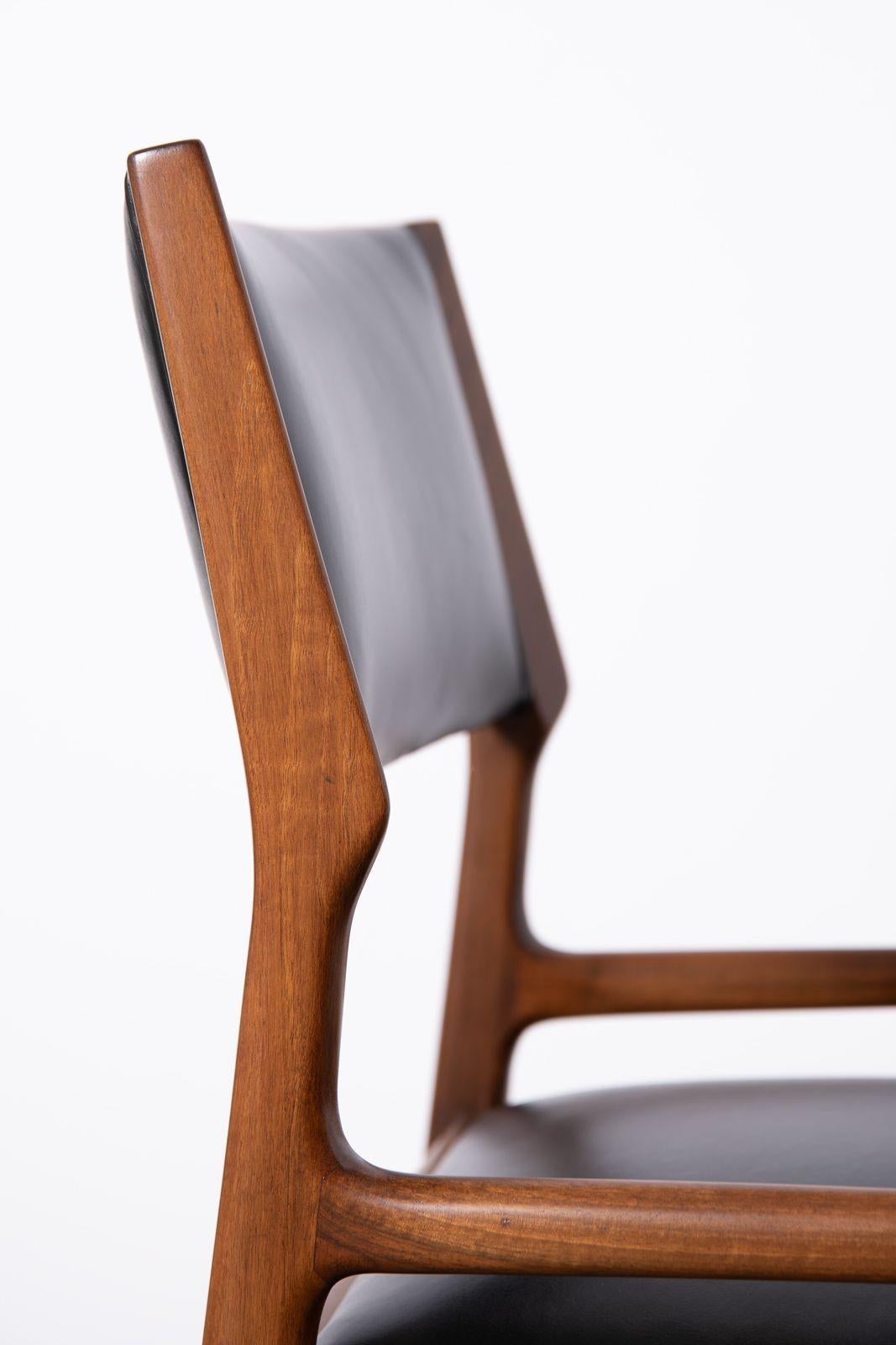 Ensemble de quatre chaises, modèle 211 de Gio Ponti pour Singer & Sons en vente 5