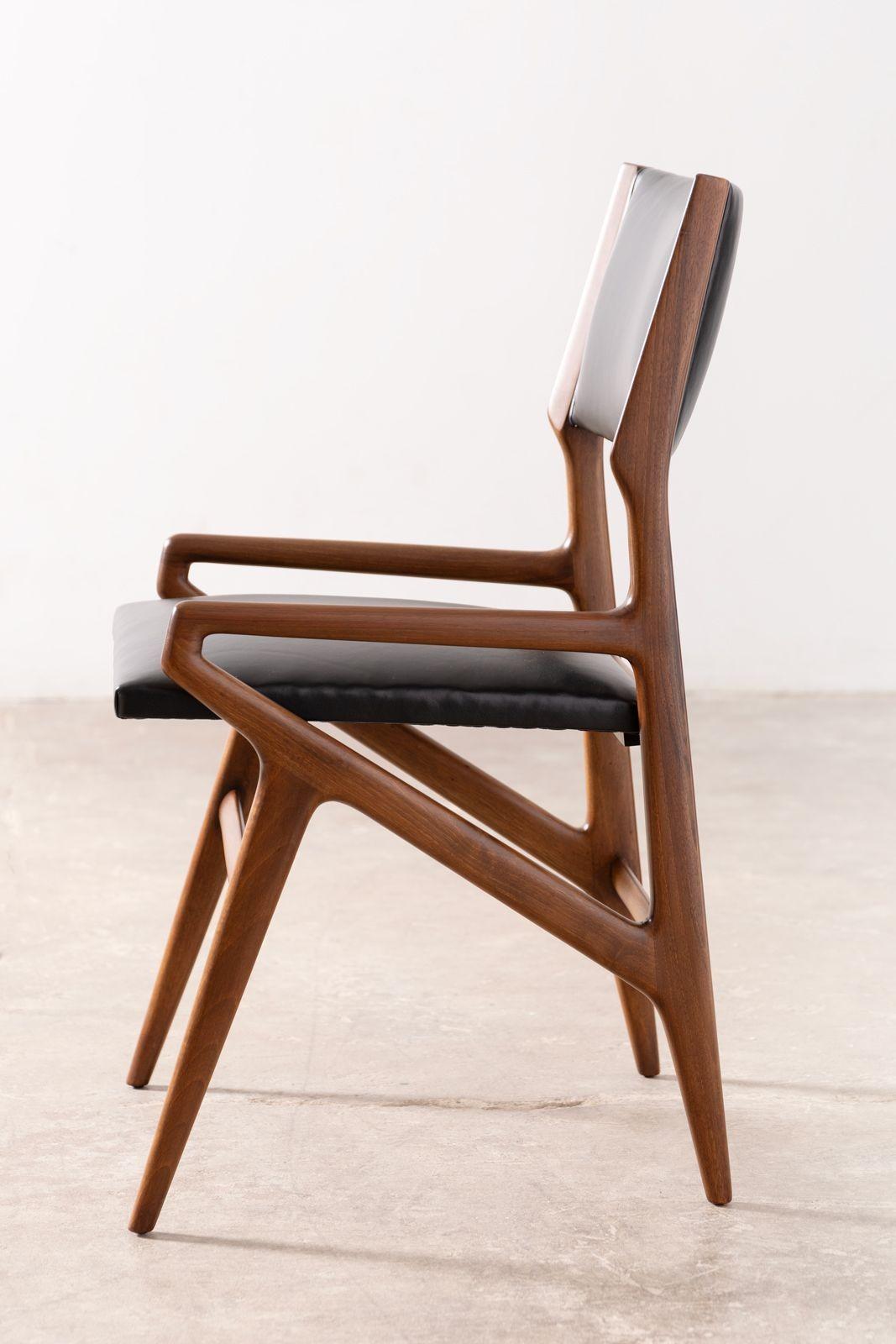 20ième siècle Ensemble de quatre chaises, modèle 211 de Gio Ponti pour Singer & Sons en vente