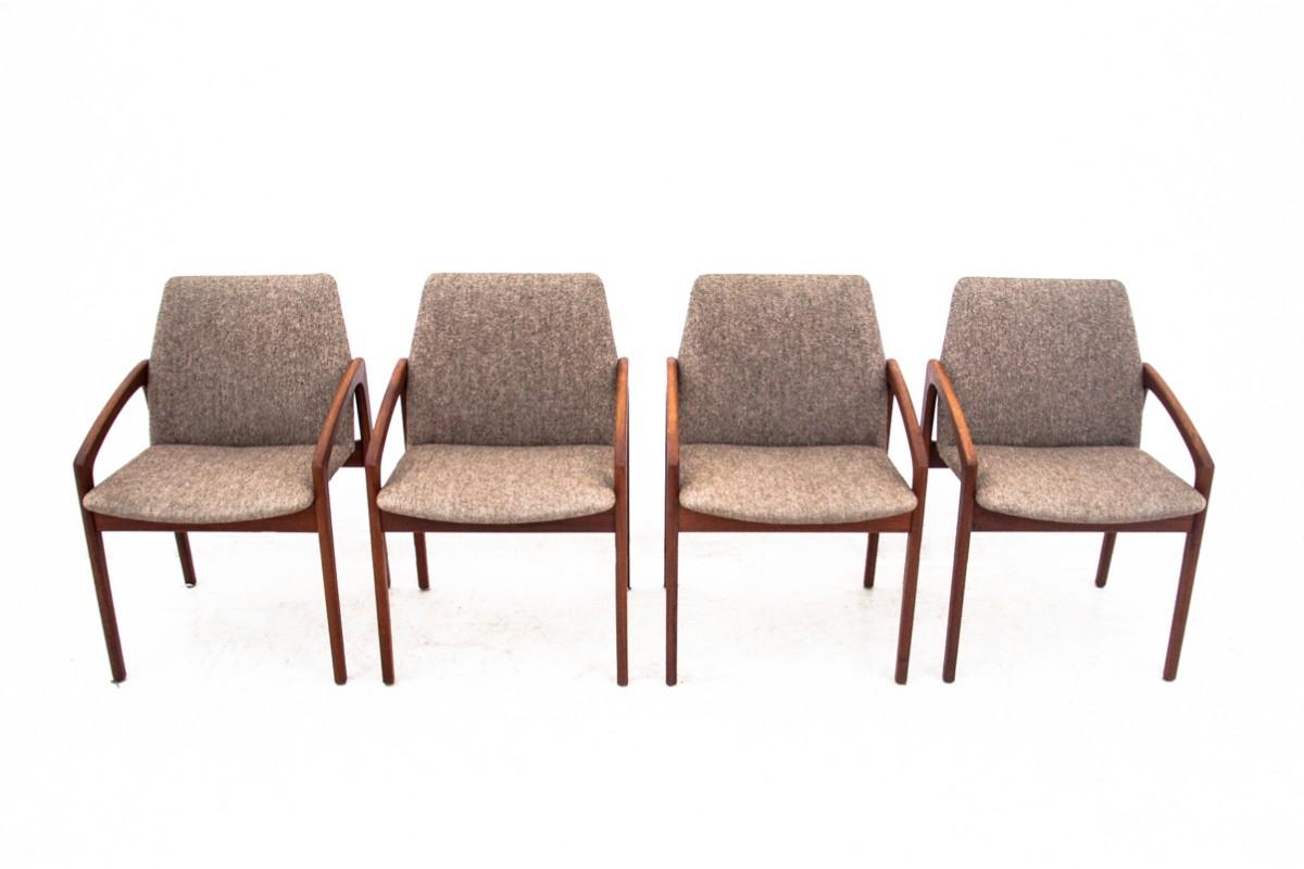 Set of Four Chairs Model 23, Designed by Henning Kjærnulf, Korup Stolefabrik, De 6