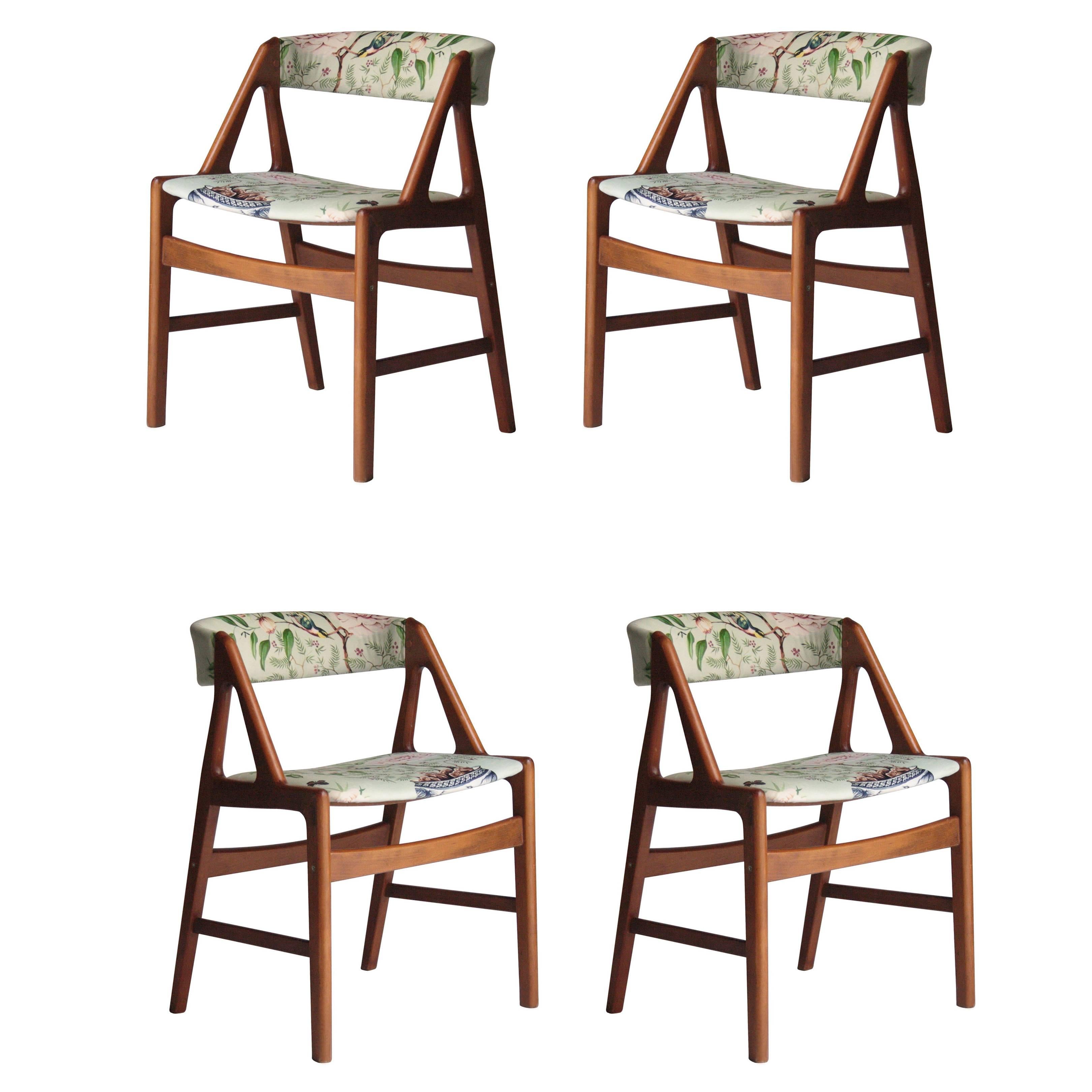 Kai Kristiansen Scandinavian Multicolour Danish Set Four Chairs "Model 31", 1960