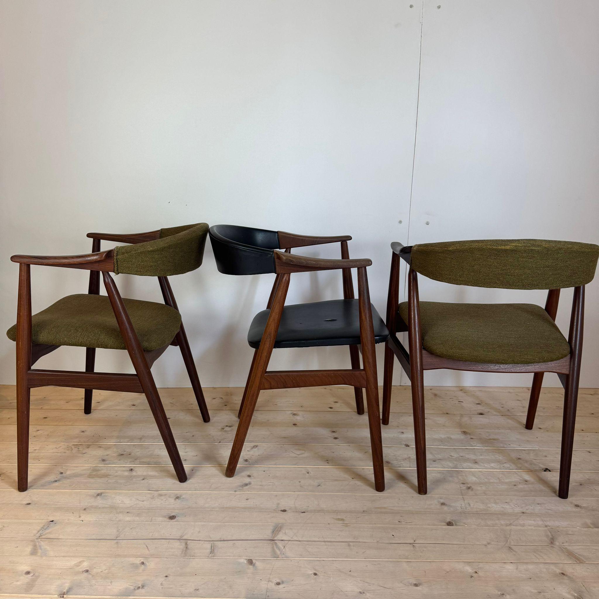 Mid-Century Modern Ensemble de quatre chaises, T.H Harlev pour Farstrup Møbelfabrik, Danemark années 1960 en vente