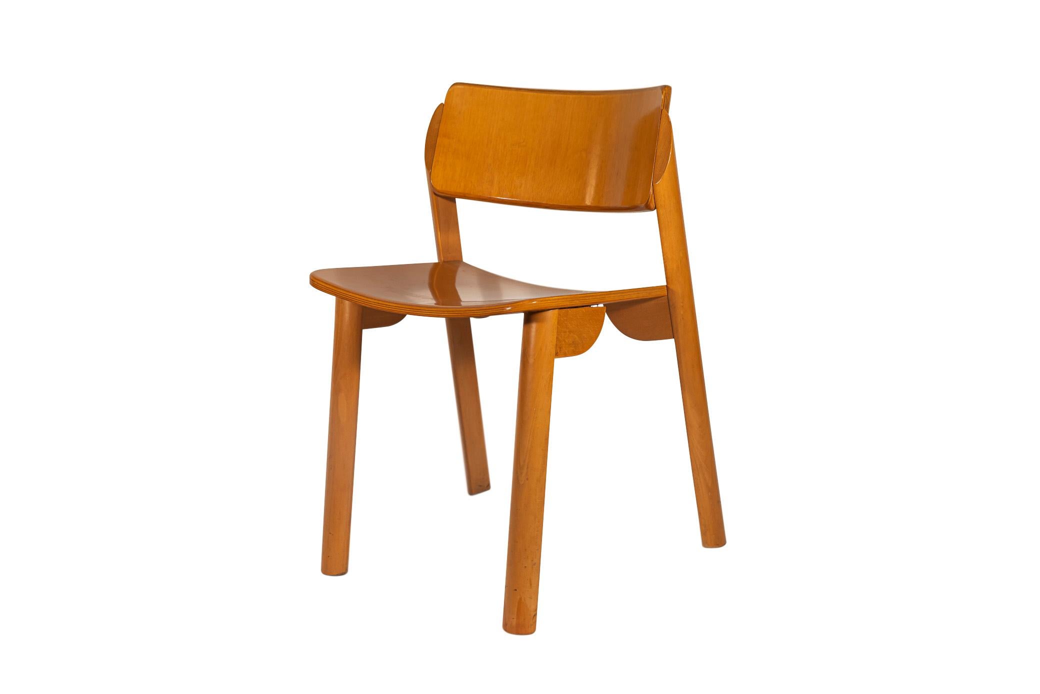Set of four chairs,
molded and veneered wood,
France, circa 1960.

Measures: Height 73 cm, width 50 cm, depth 43 cm, seat height 41 cm.