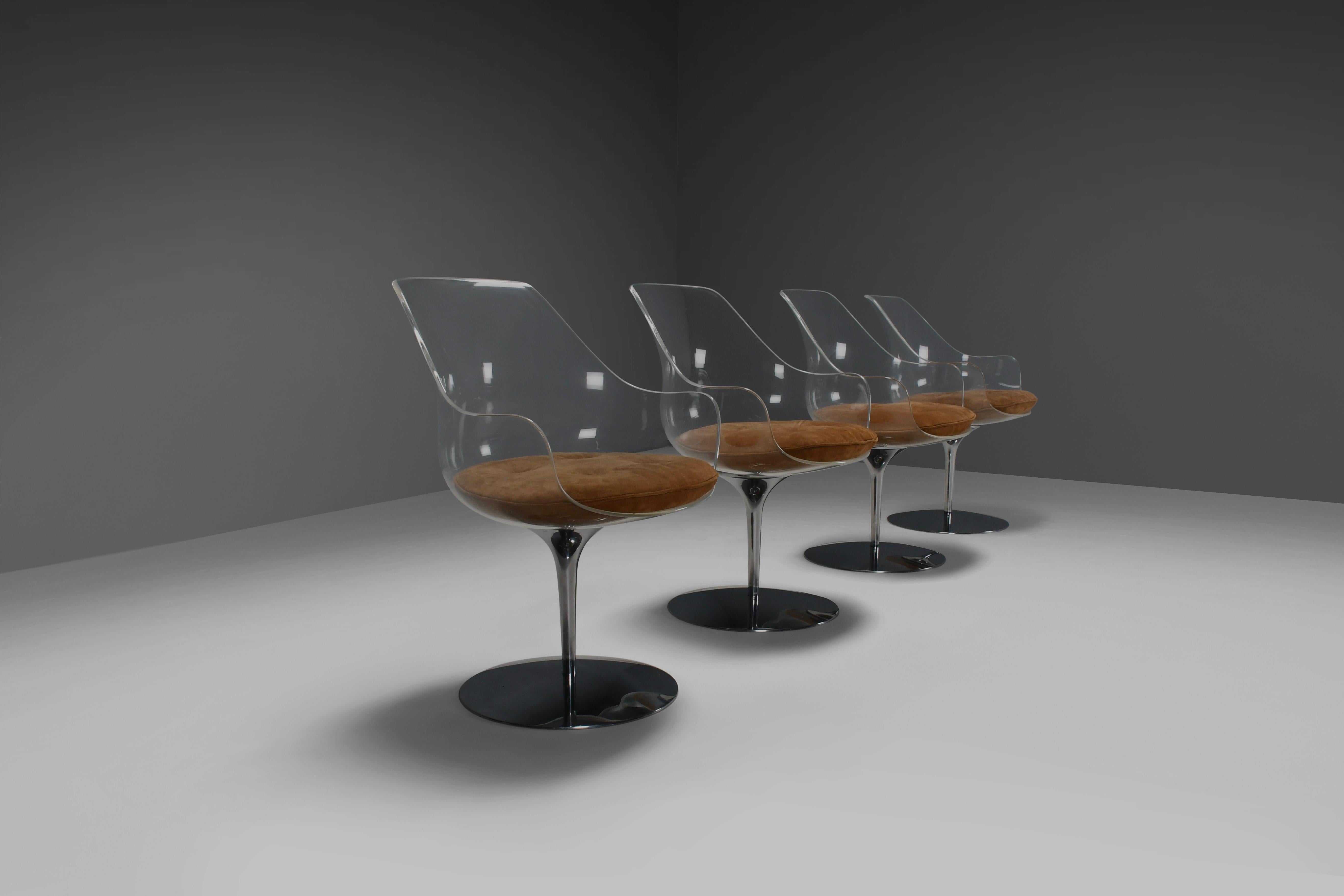Set of four Champagne chair by Estelle & Erwine Laverne in Suede and Lucite In Excellent Condition In Echt, NL