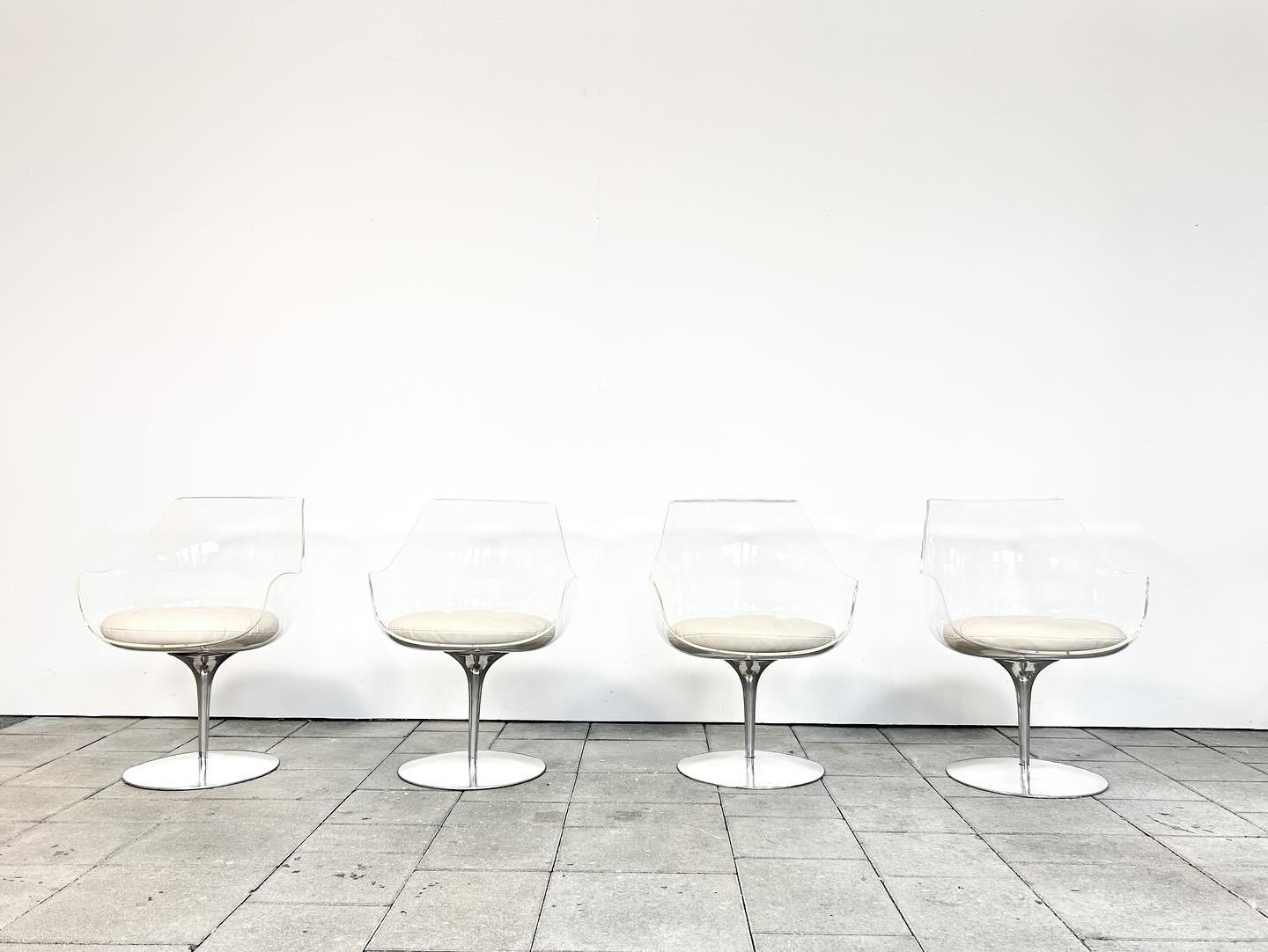 Mid-Century Modern Set of four Champagne chairs by Estelle & Erwine Laverne for Formes Nouvelles For Sale