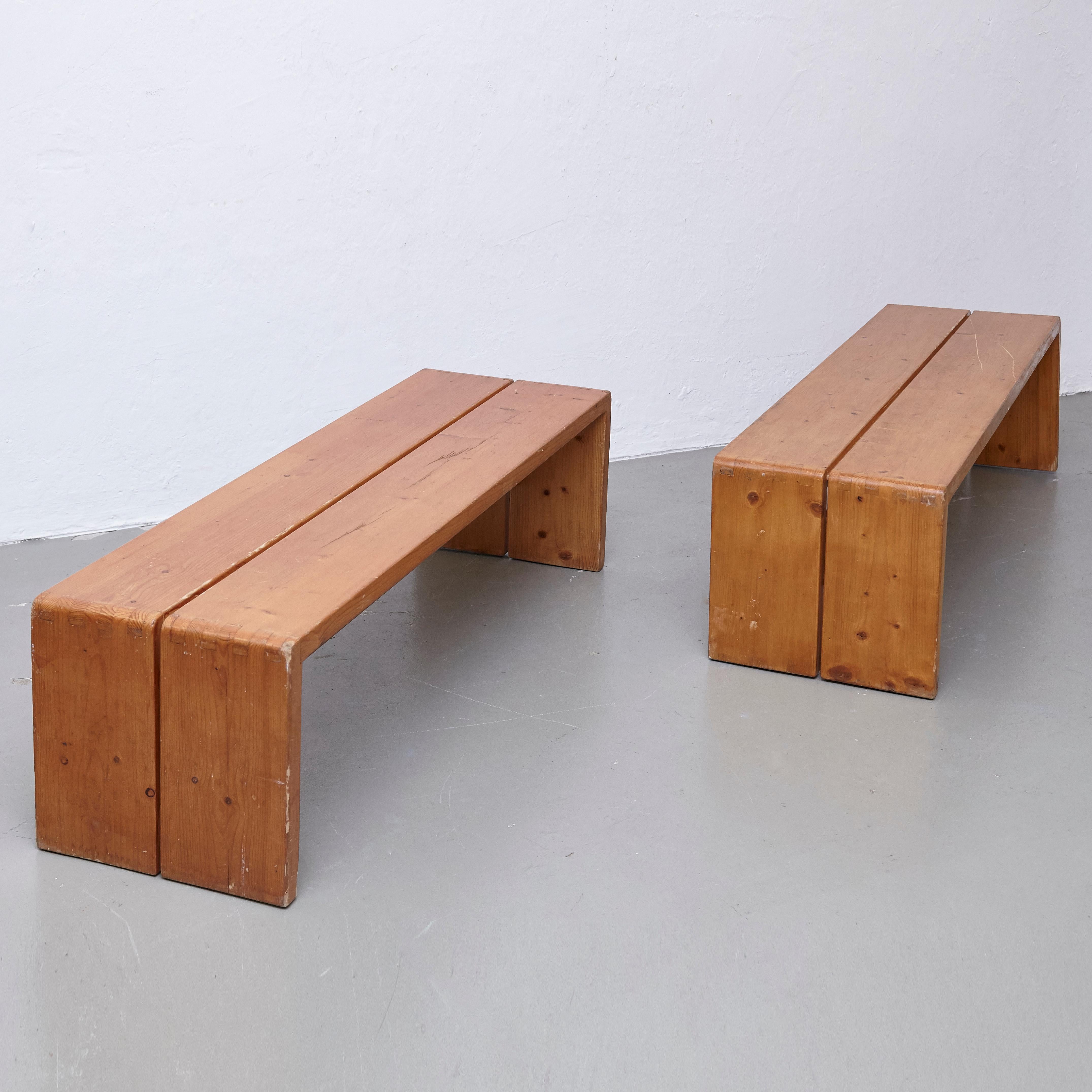 Set of Four Charlotte Perriand Large Wood Benches for Les Arcs, circa 1960 In Good Condition In Barcelona, Barcelona