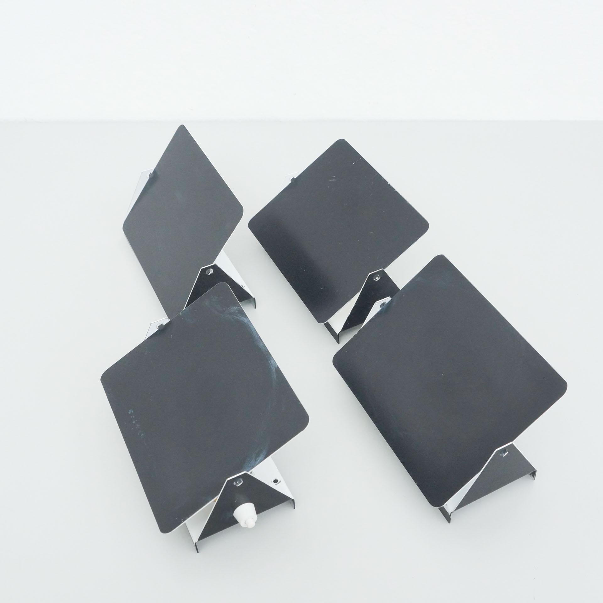 Set of Four Charlotte Perriand, Mid-Century Modern, Black CP-1 French Wall Light In Good Condition In Barcelona, Barcelona