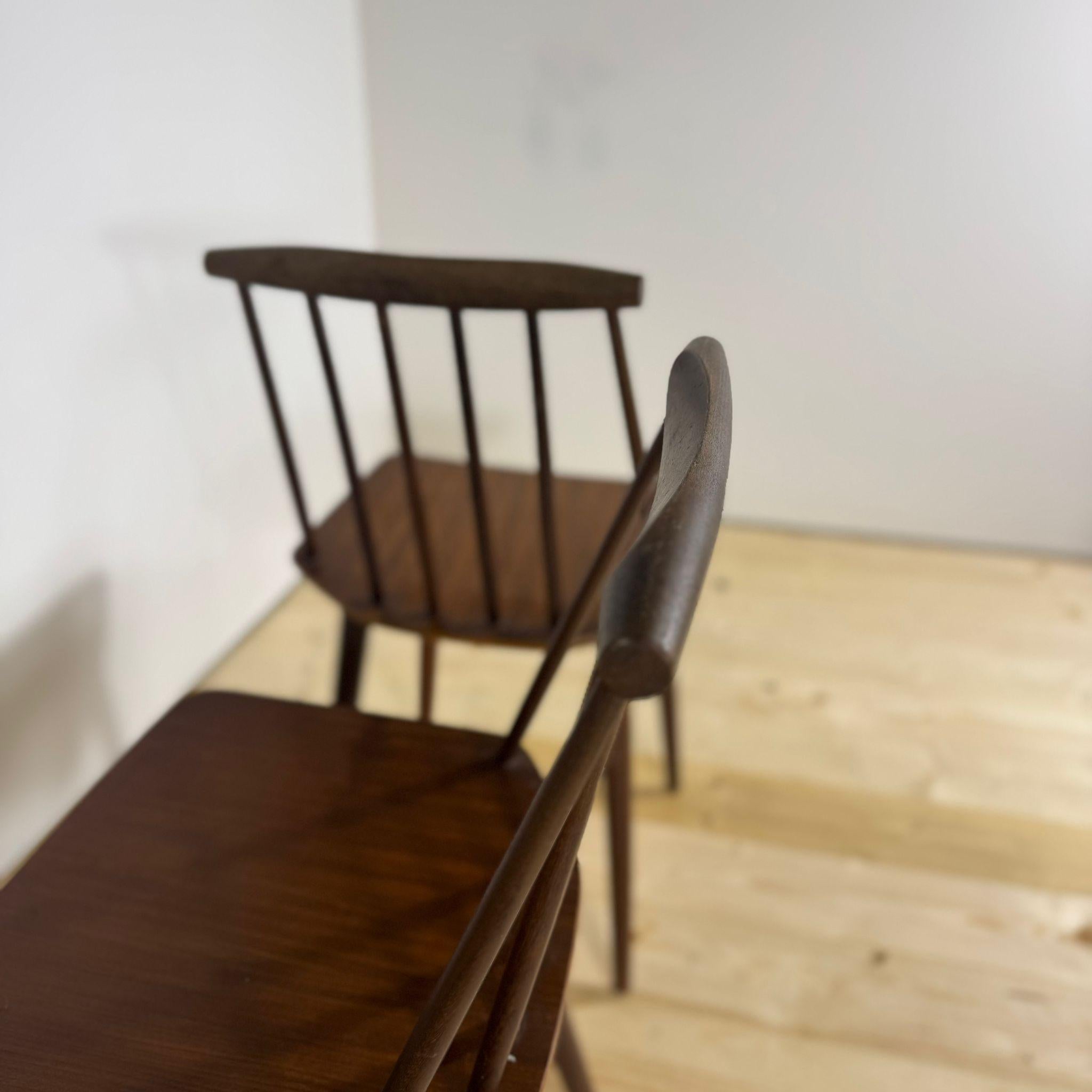 Satz von vier Chaur J77, Poul M. Volther für FDB Møbler (Mitte des 20. Jahrhunderts) im Angebot