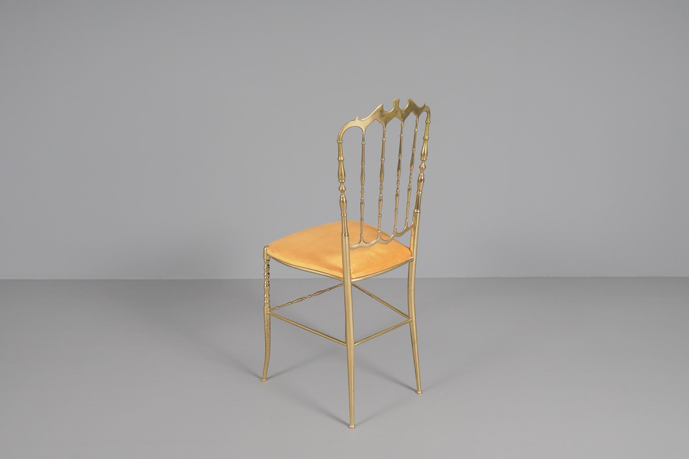 Ensemble de quatre chaises Chiavari, années 1960, Italie en vente 3