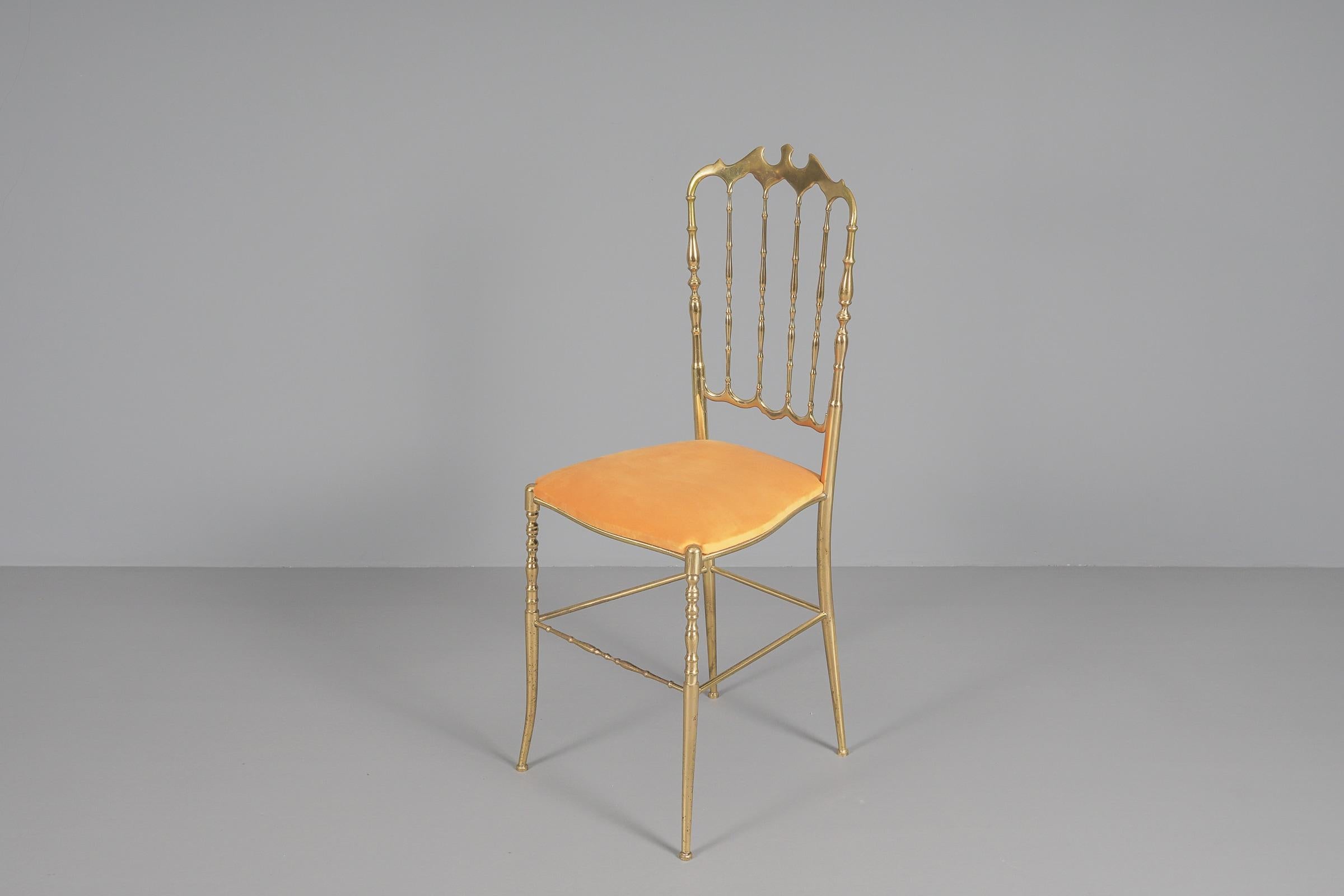 Ensemble de quatre chaises Chiavari, années 1960, Italie en vente 1
