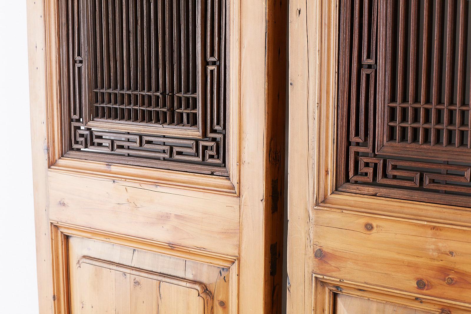 Set of Four Chinese Carved Elm Lattice Door Panels In Good Condition For Sale In Rio Vista, CA