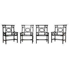 Ensemble de quatre chaises de jardin anglaises en fer de style Chippendale chinois