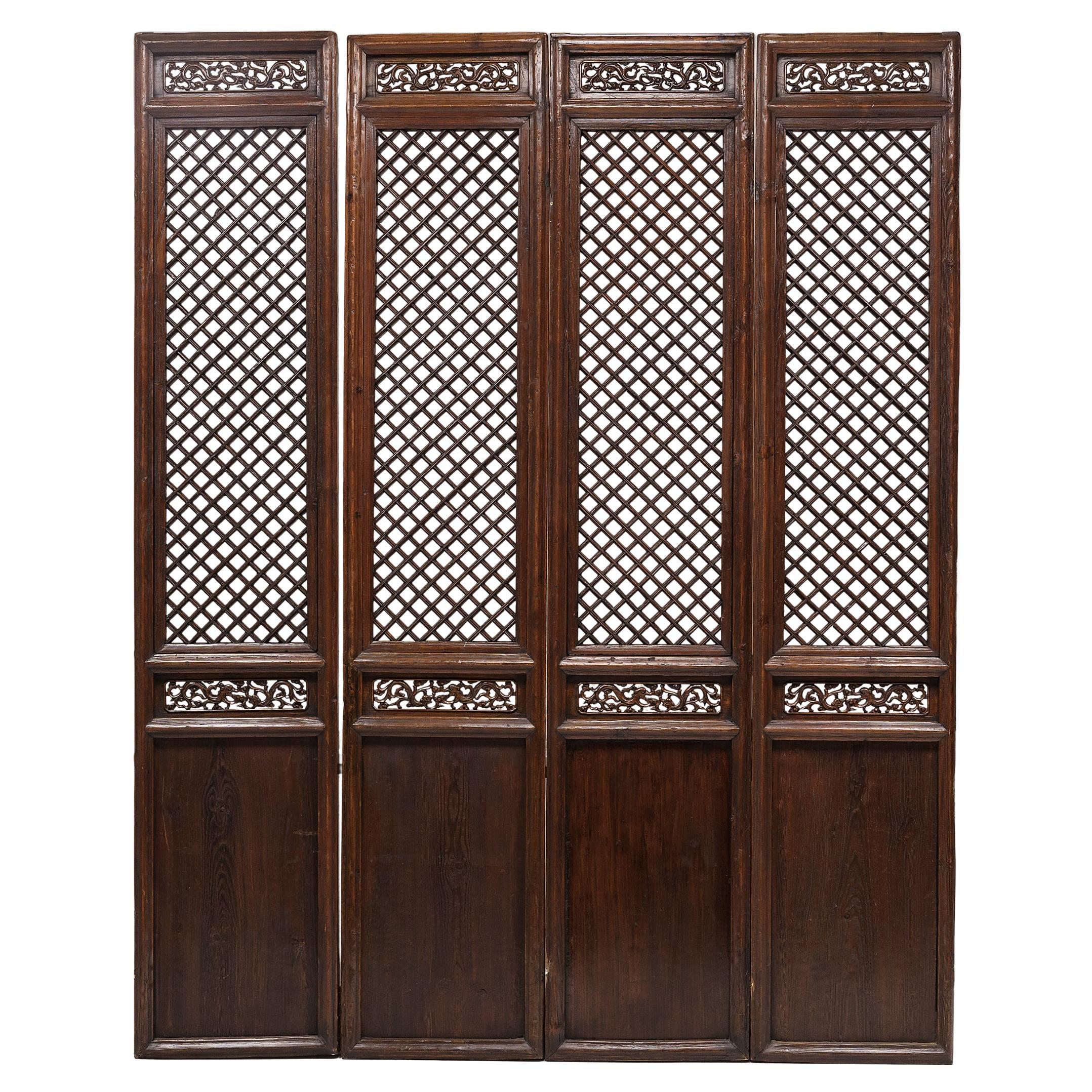 Conjunto de cuatro paneles de celosía de patio chino, c. 1850