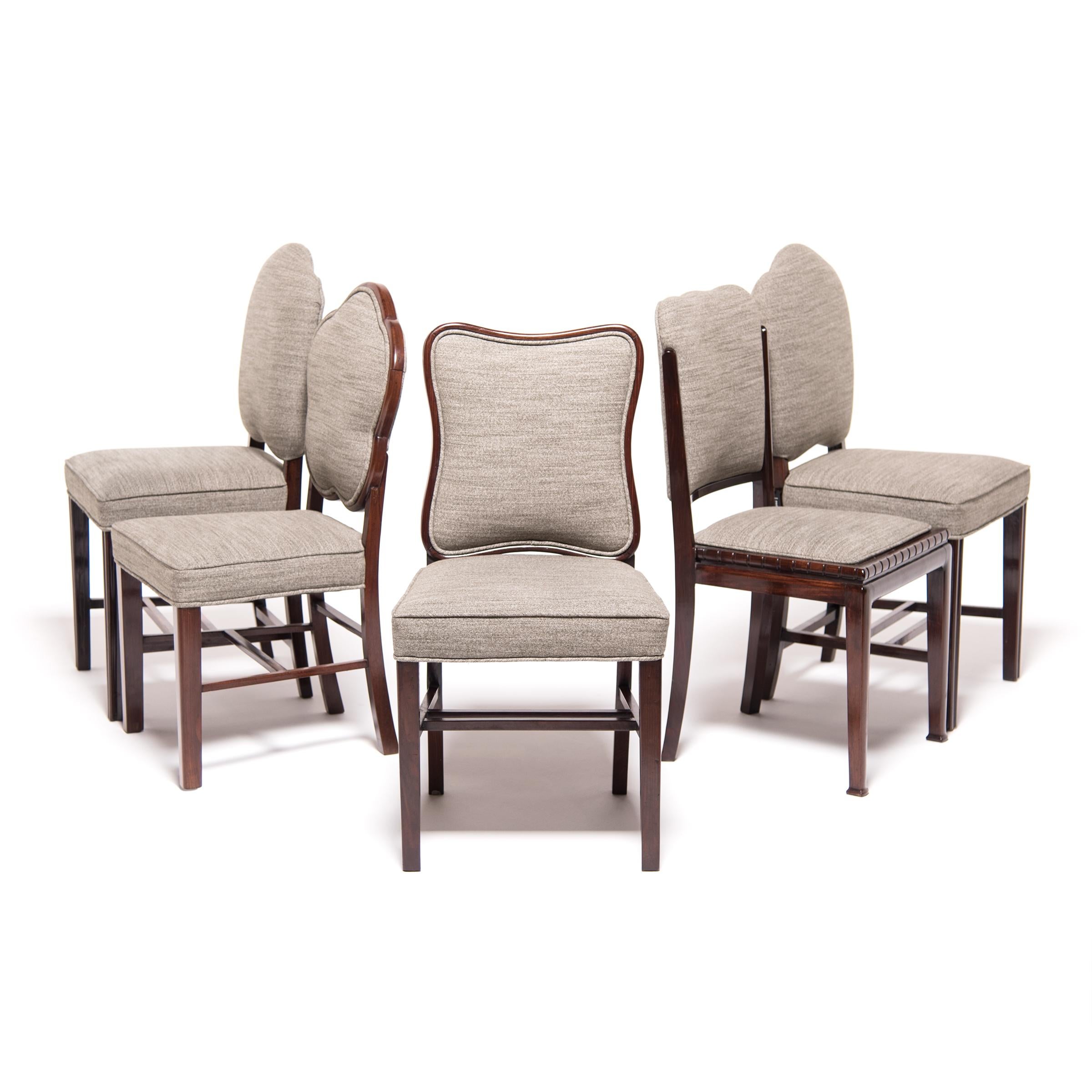 Set of Four Chinese Deco Dining Chairs, circa 1930s For Sale 1