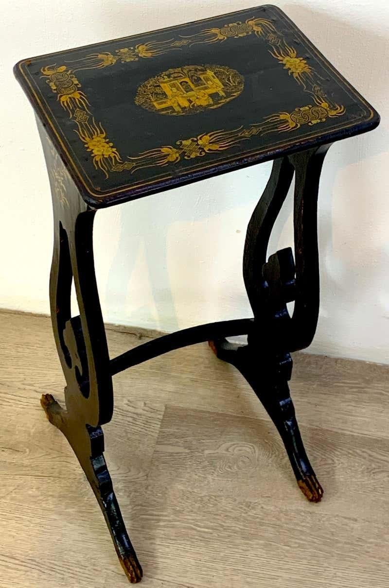 19th Century Set of Four Chinese Export Lacquer Nesting Tables 