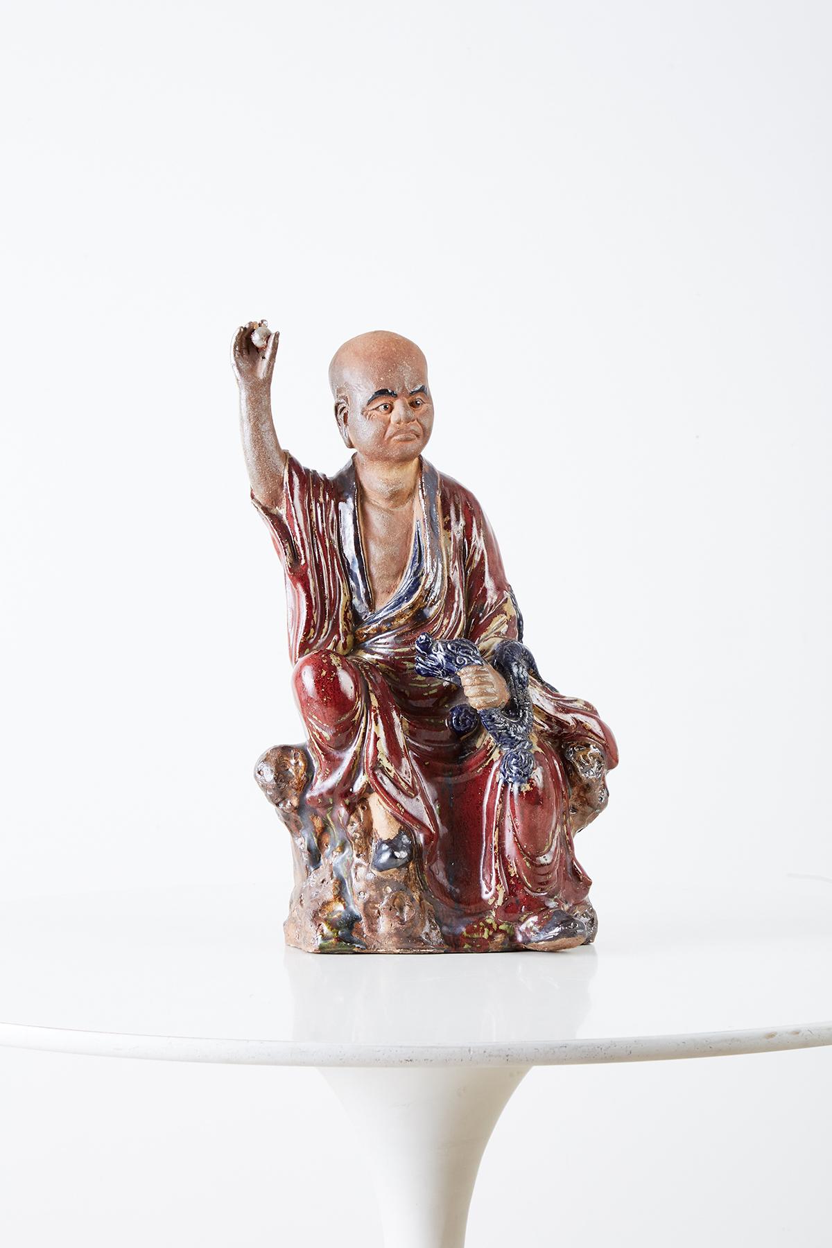 Chinois Ensemble de quatre divinités immortelaires chinoises en poterie de Shiwan en vente