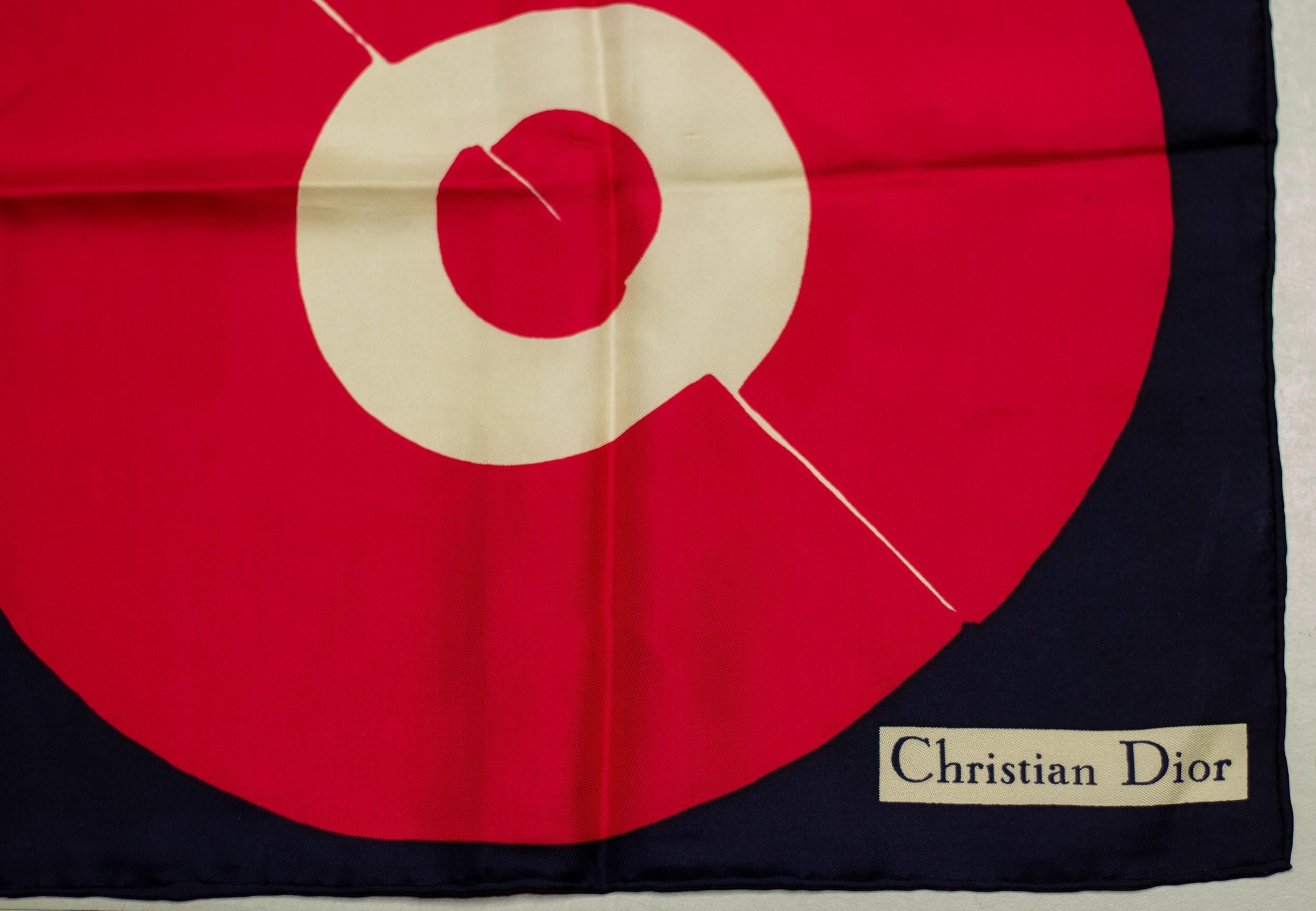 Lote de cuatro pañuelos de seda de colores Christian Dior siglo XX en venta