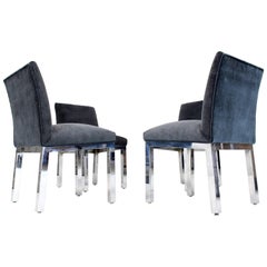 Set aus vier Esszimmerstühlen mit Chrom- und Mohair-Polsterung