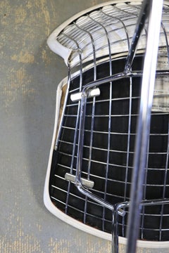 Juego de cuatro sillas de comedor cromadas de Bertoia para Knoll