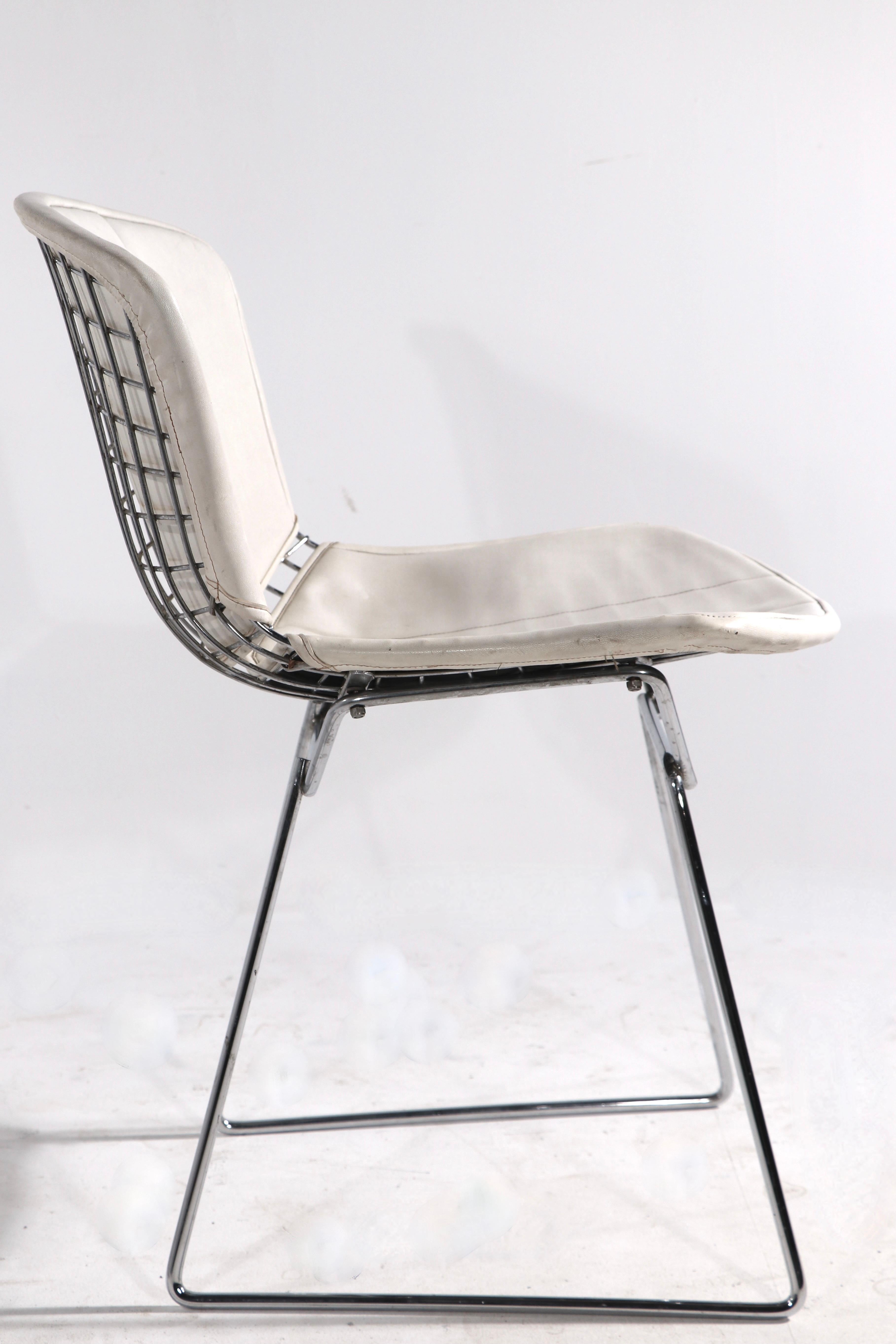 20th Century Set of Four Chrome Dining Chairs by Bertoia for Knoll For Sale