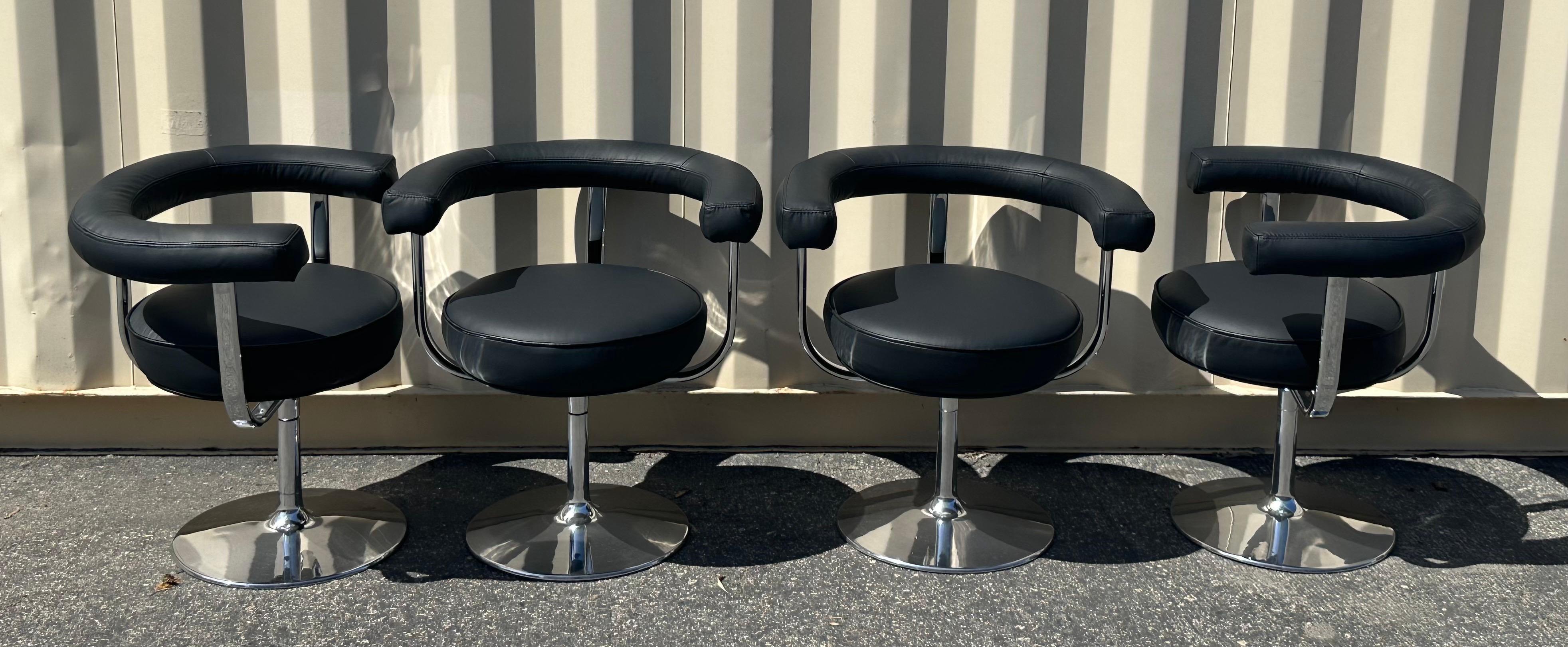 Ensemble de quatre chaises « polaire » en chrome et cuir d'Esko Pajamies pour Lepo Finn en vente 3