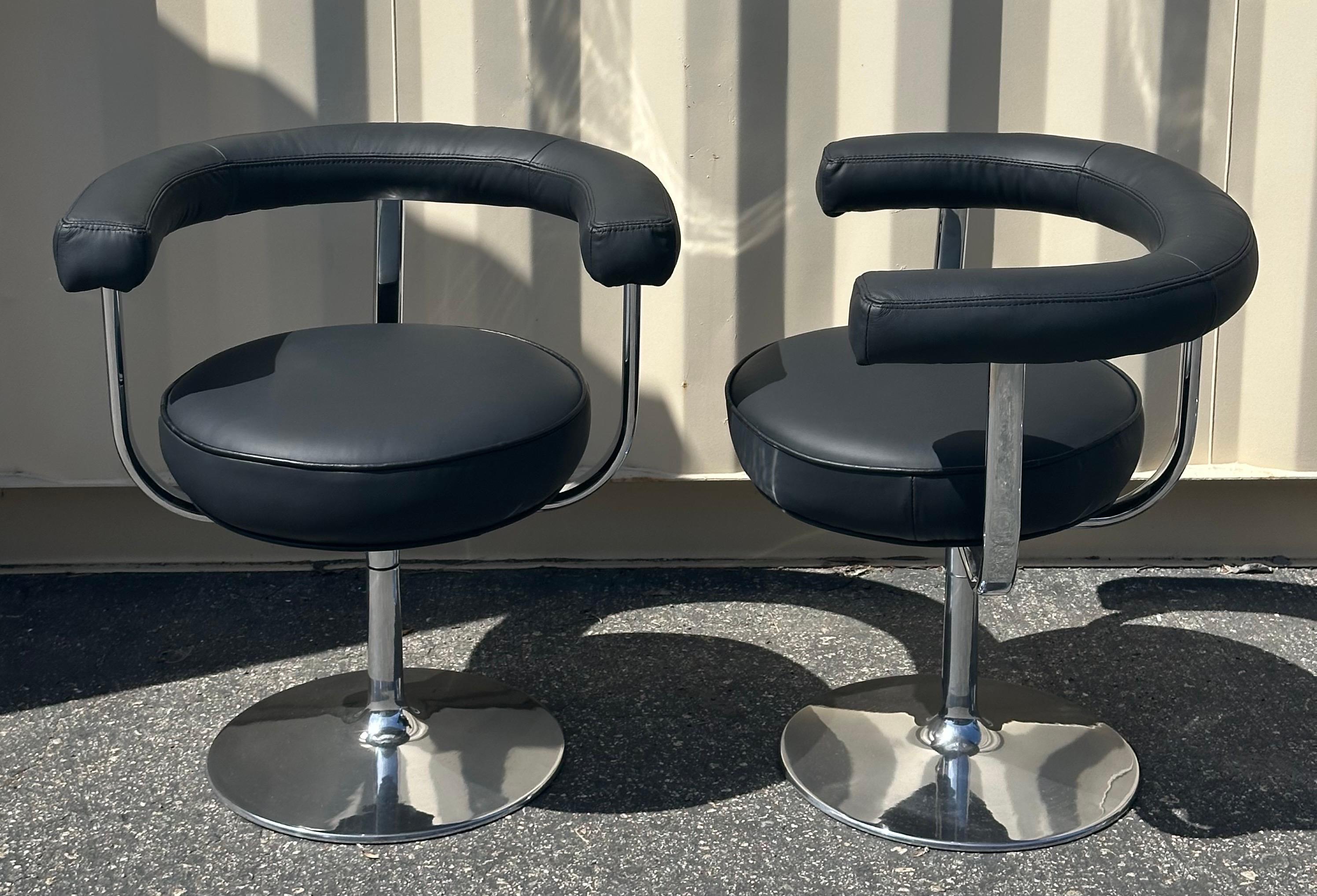 Ensemble de quatre chaises « polaire » en chrome et cuir d'Esko Pajamies pour Lepo Finn en vente 9