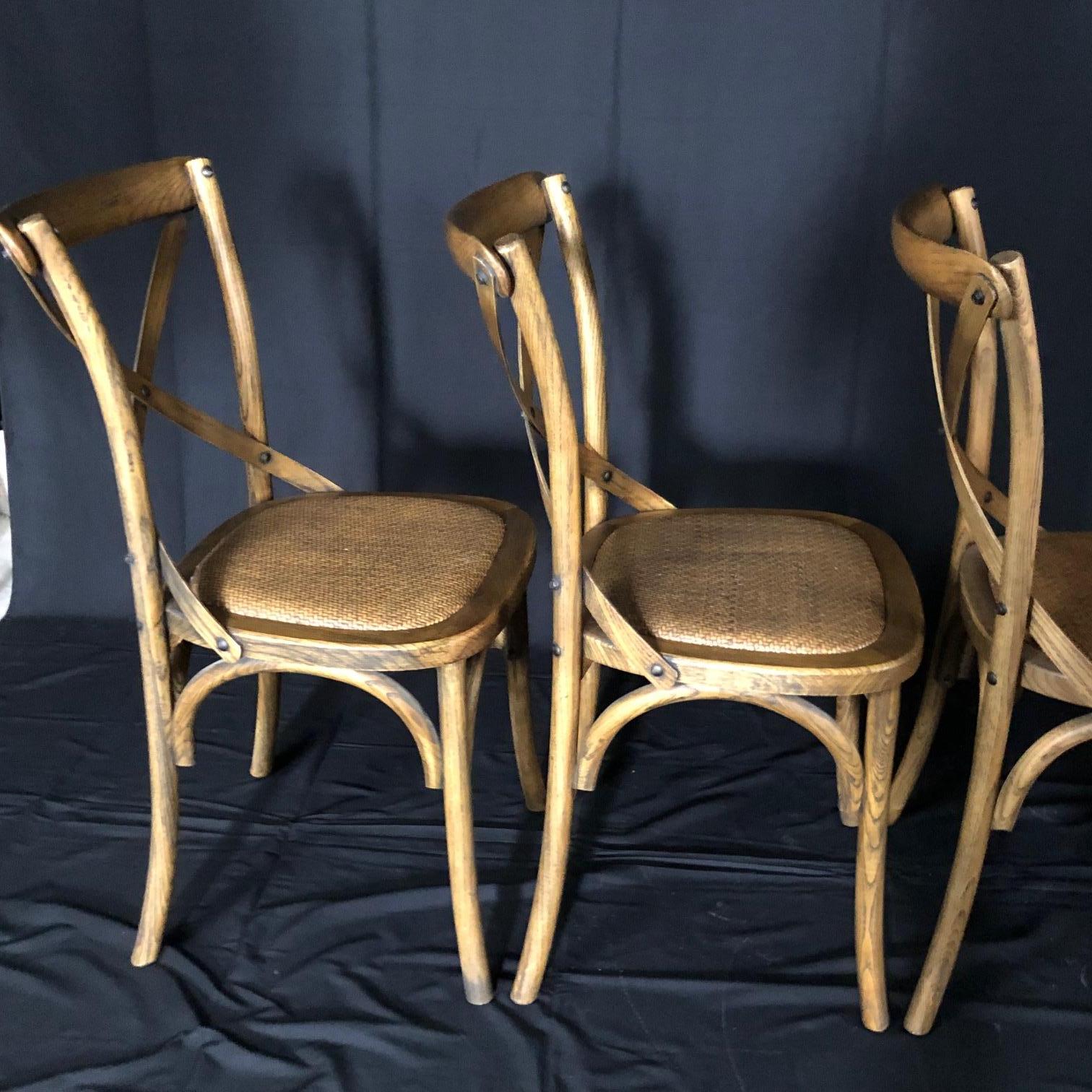 Set of Four Classic French Bentwood Bistro Chairs with Woven Seats In Good Condition In Hopewell, NJ