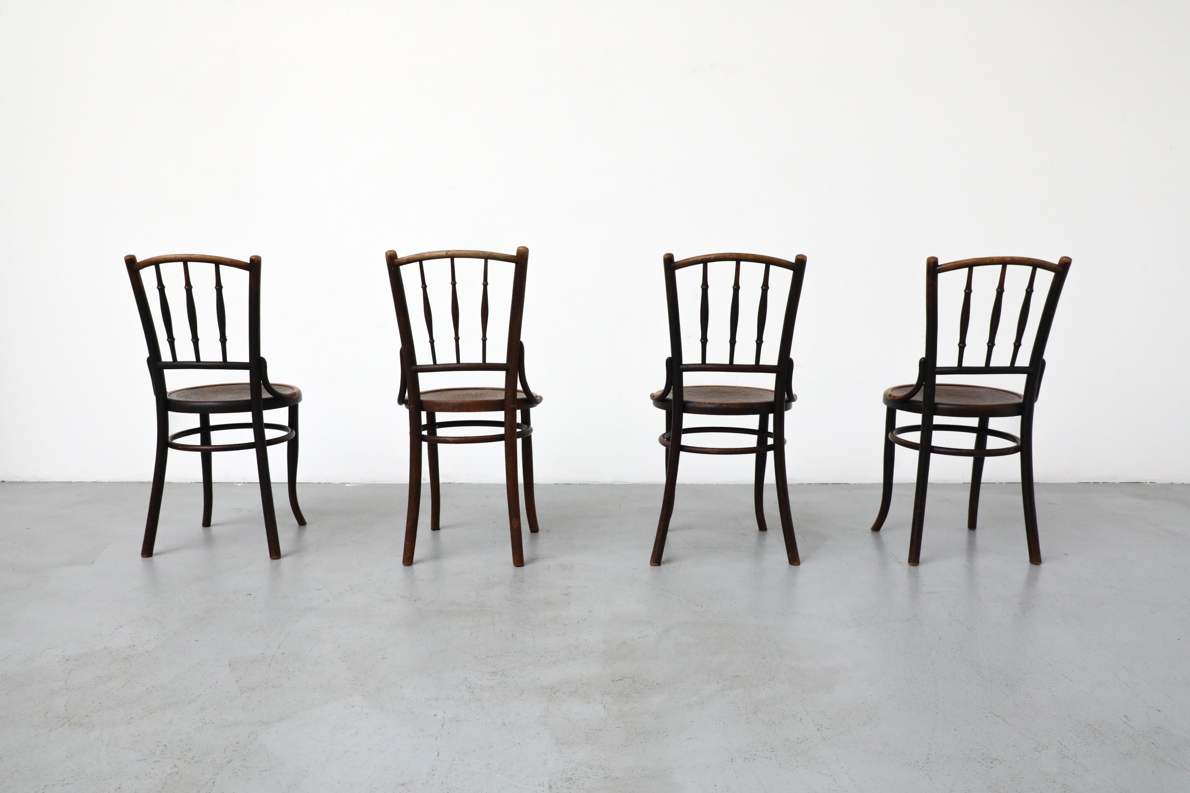 Early 20th Century Set of Four Classic Pre-Thonet Bentwood Cafe Chairs by Mundus and J. & J. Kohn For Sale