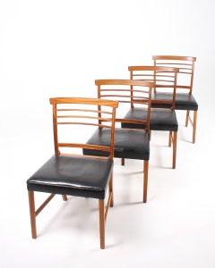 Set di quattro sedie Classic Side di Ole Wanscher