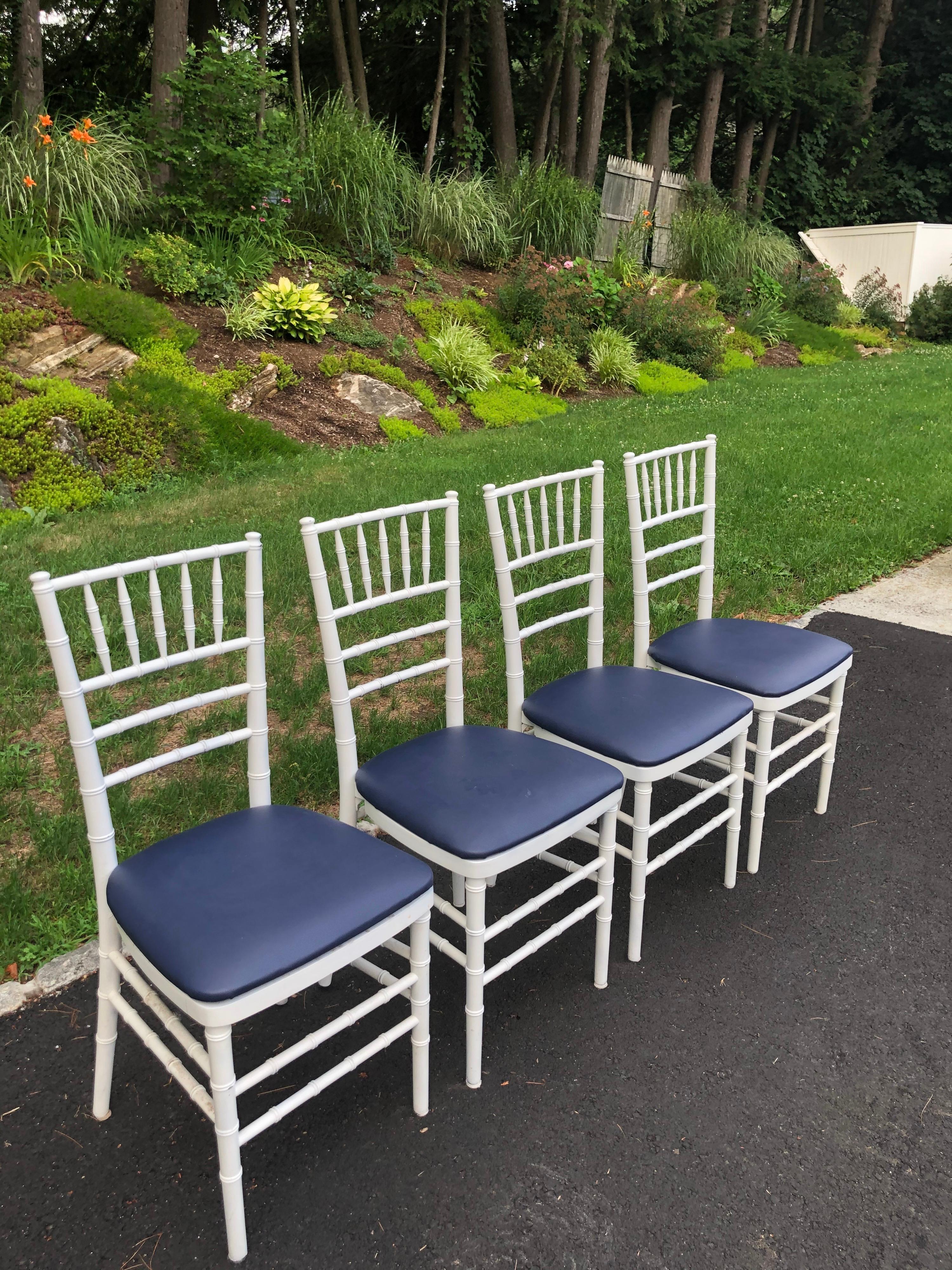 Set of Four Classic White Wooden Chiavari Chairs with Navy Seats For Sale 3