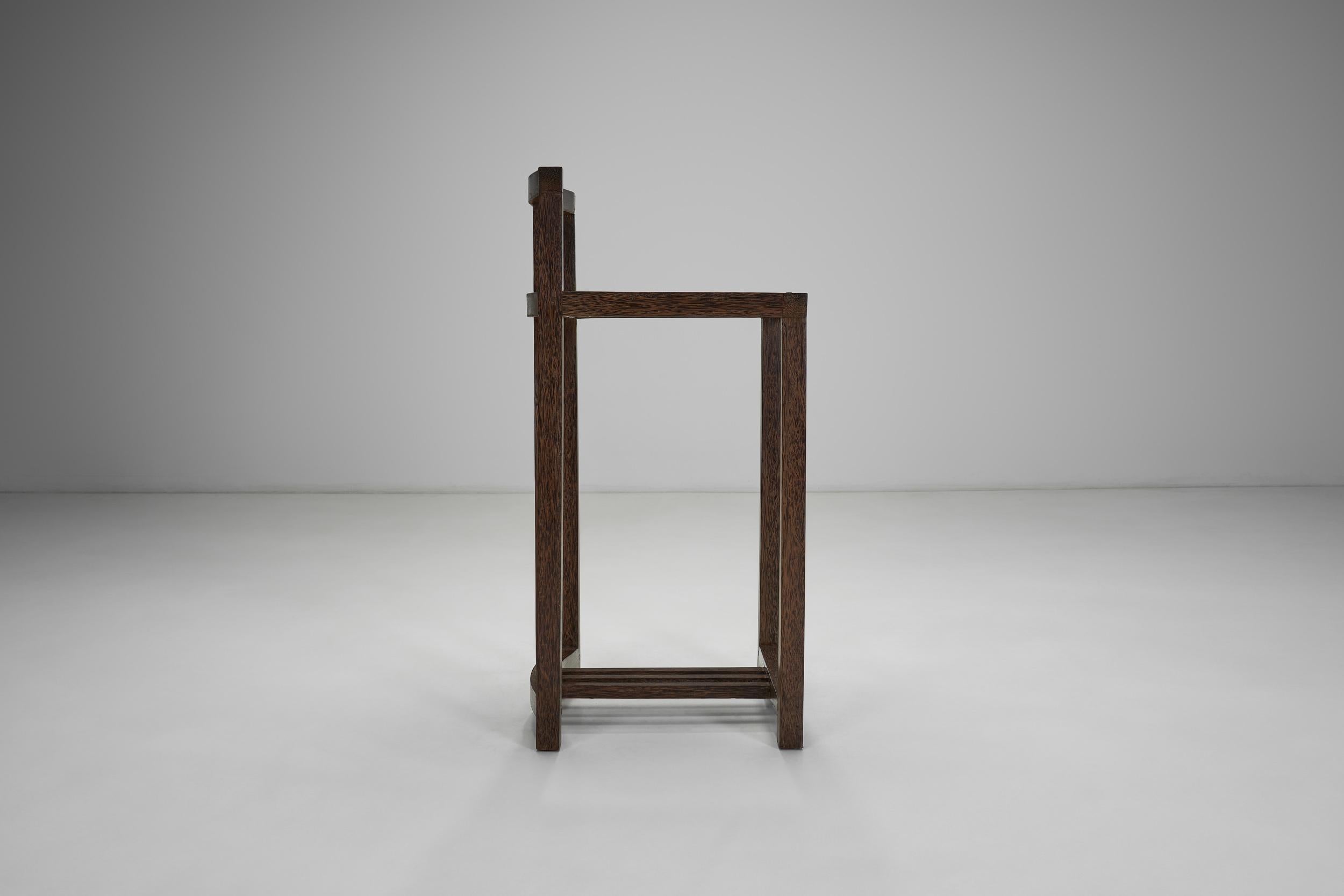 Set of Four Coconut Wood Bar Stools, Europe Late 20th Century For Sale 2