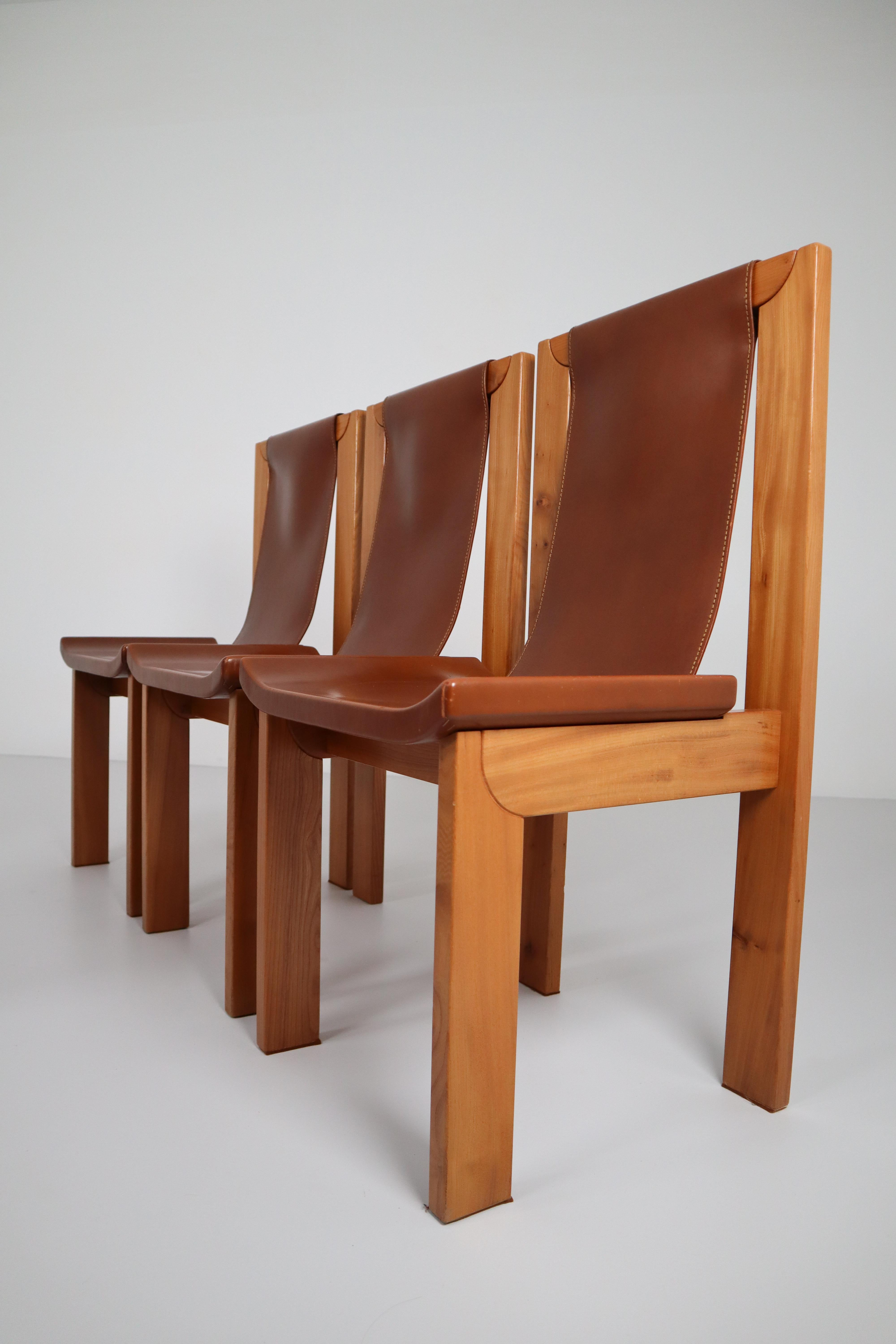 20th Century Set of Four Cognac Leather Dining Chairs in Elmwood, France, 1960s