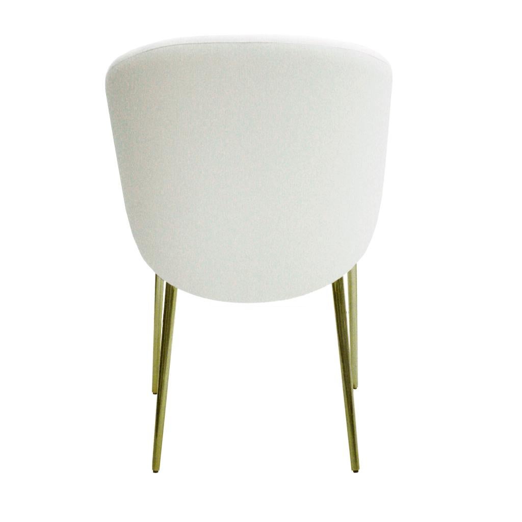 Wood Set of Four Contemporary Modern White Fabric Chairs For Sale
