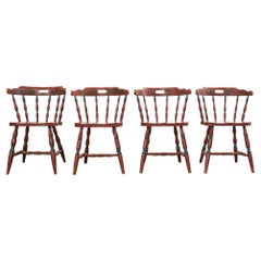 Ensemble de quatre chaises de capitaine danoises peintes Windsor