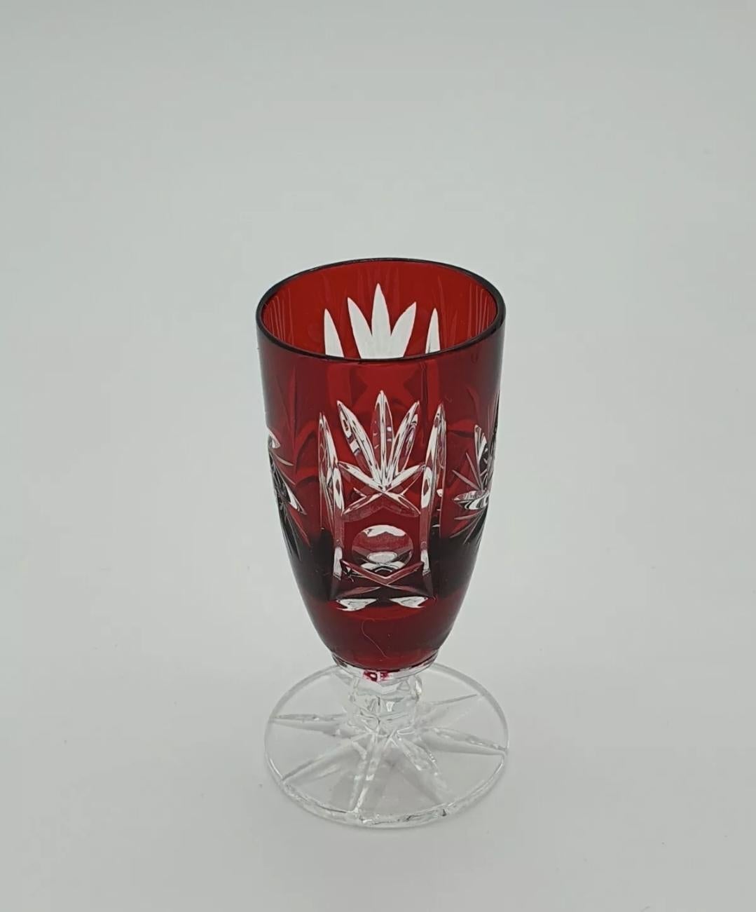 Mid-Century Modern Set of Four Crystal Glasses For Sale