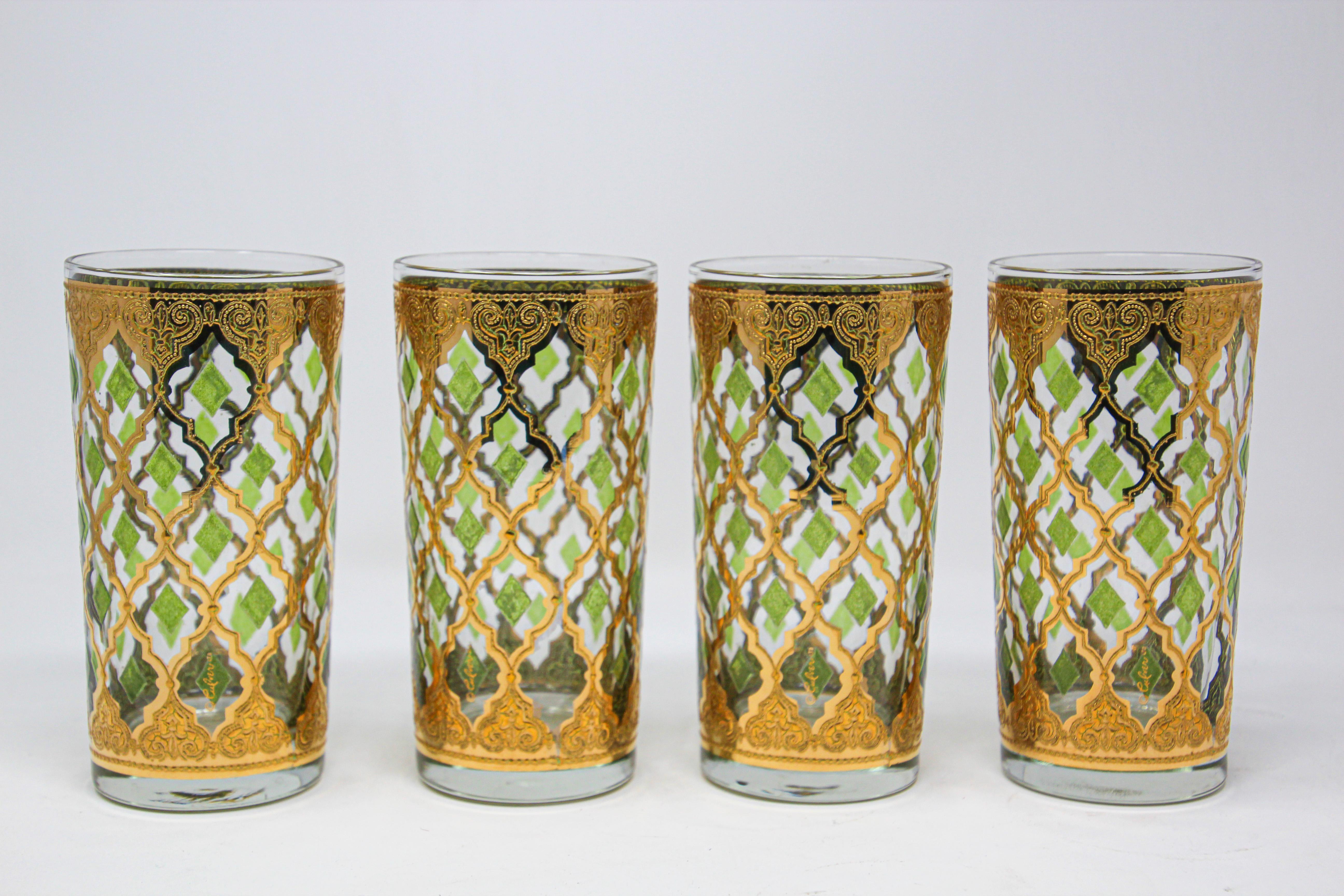 Elegant vintage midcentury Culver barware glasses with Valencia pattern in a gold leaf finish.
Set includes 4 Culver highball glasses in Valencia Moorish style design.
This fabulous vintage Culver set of barware with 22-carat gold decoration is